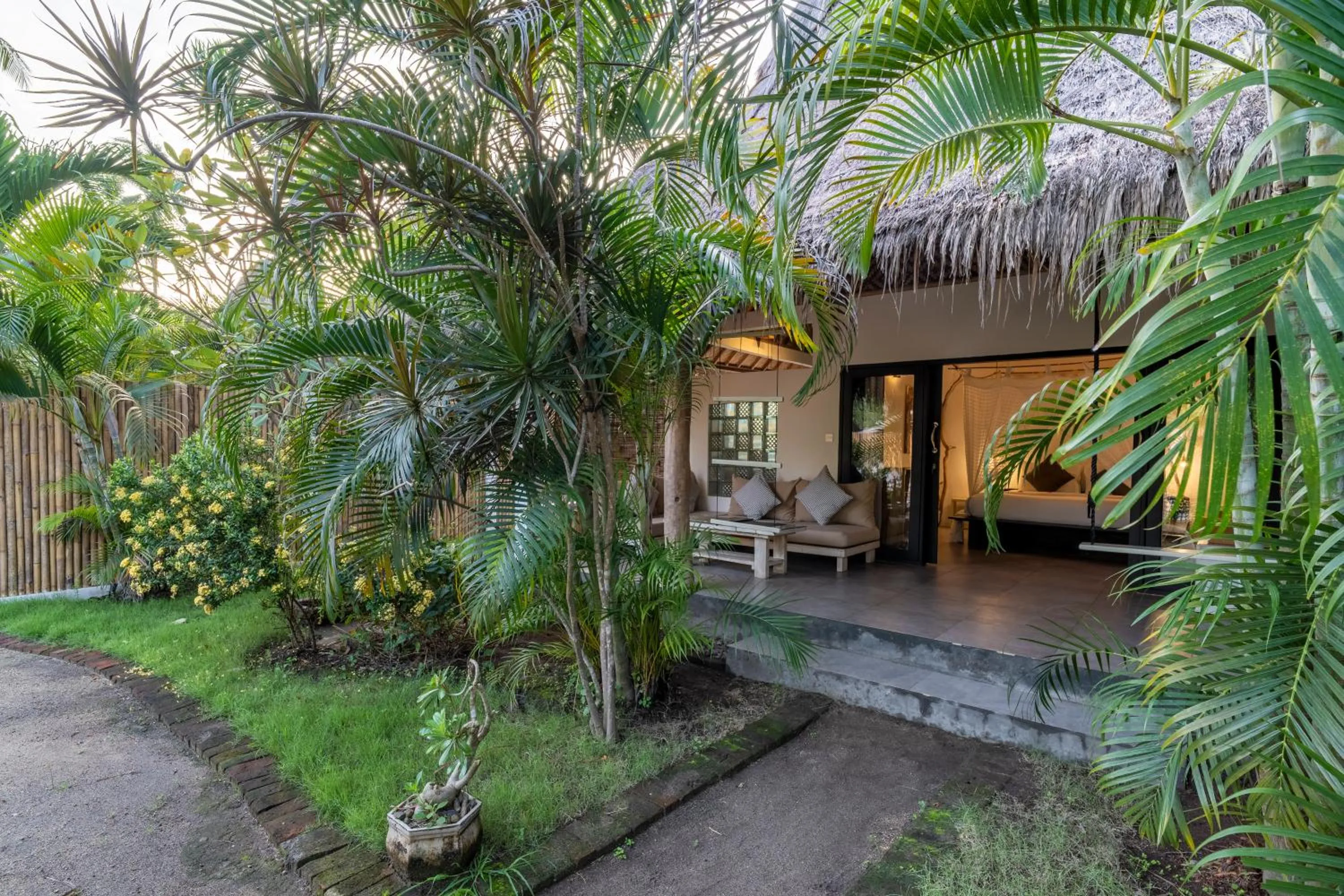 Facade/entrance in Breathe Villa Meno
