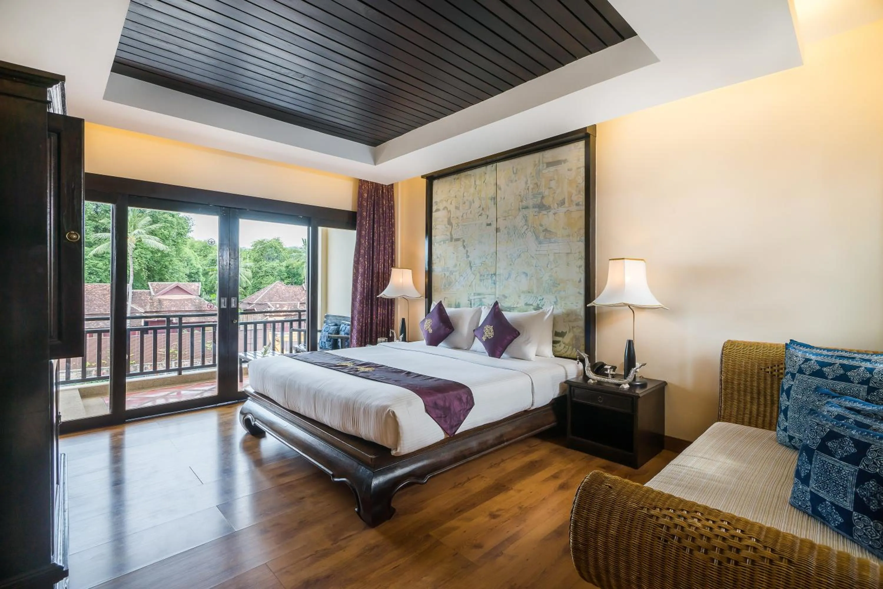 Bed in Dara Samui Beach Resort Adults Only, Chaweng