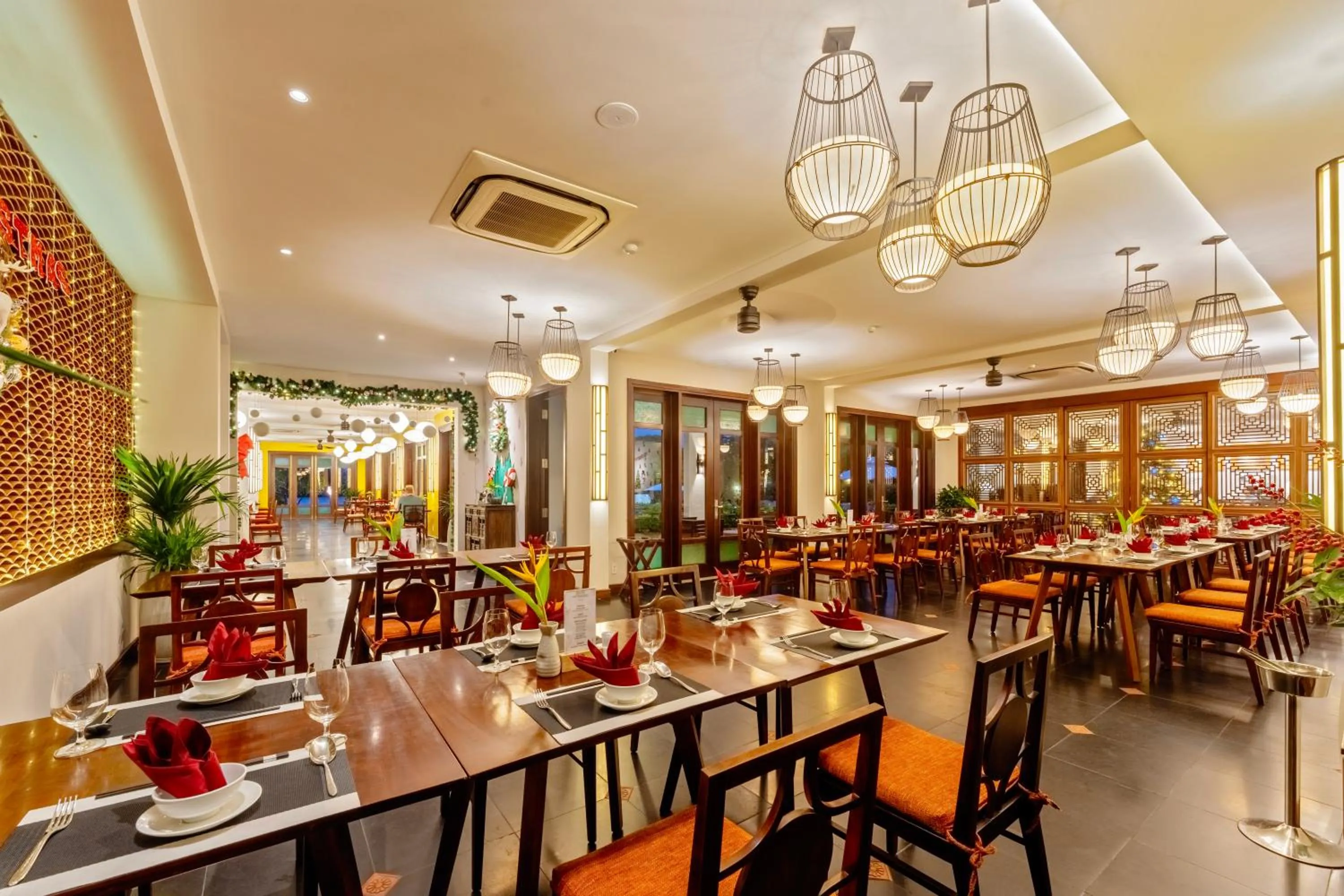 Restaurant/places to eat in RiverTown Hoi An Resort & Spa