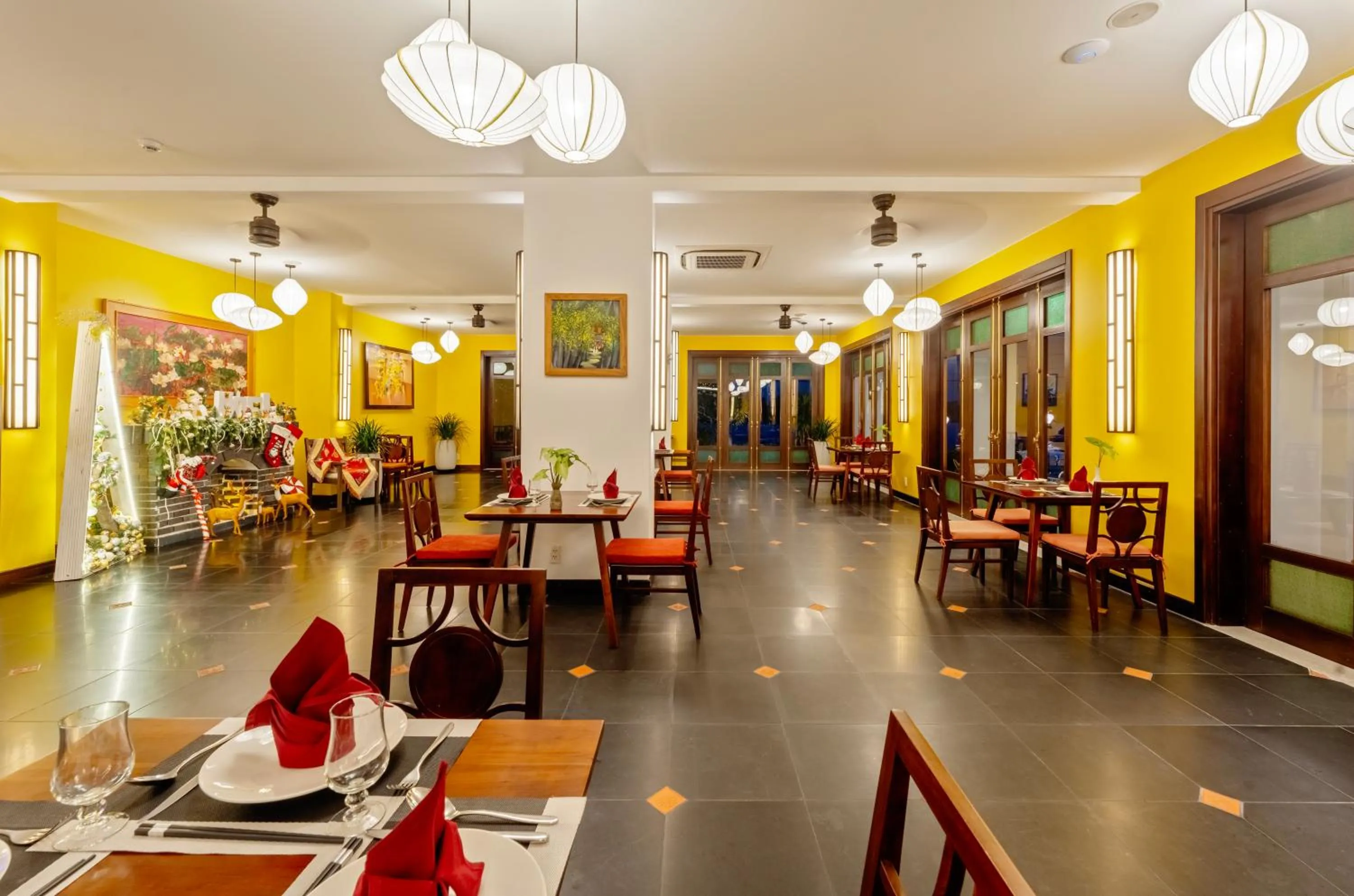 Restaurant/places to eat in RiverTown Hoi An Resort & Spa