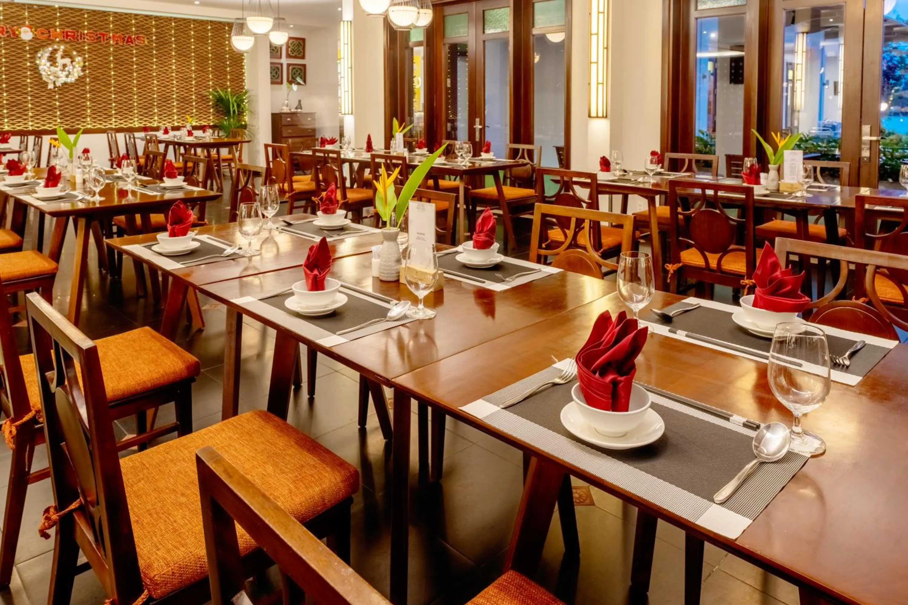 Restaurant/places to eat in RiverTown Hoi An Resort & Spa