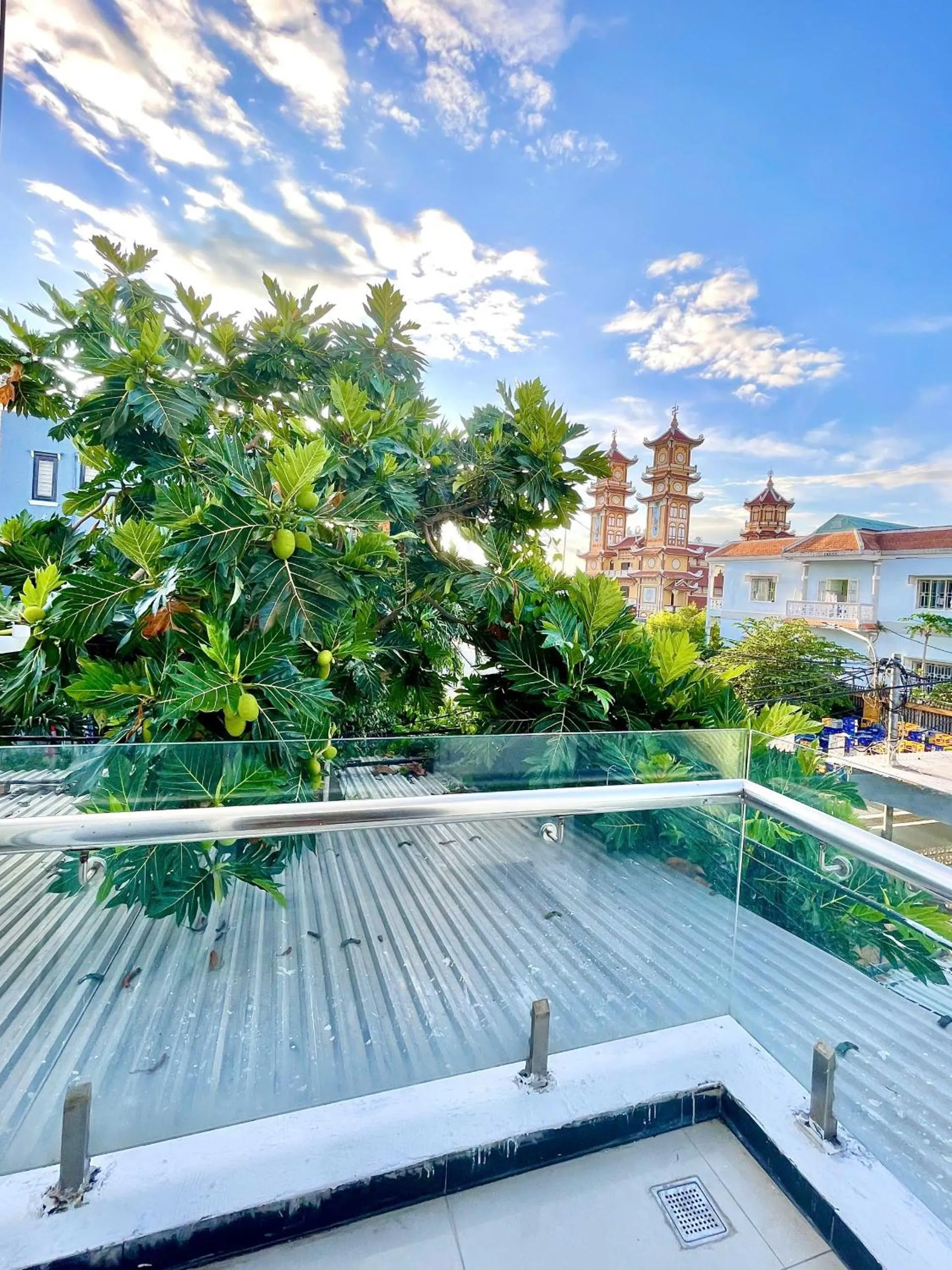 Balcony/Terrace in Flame Flowers Homestay