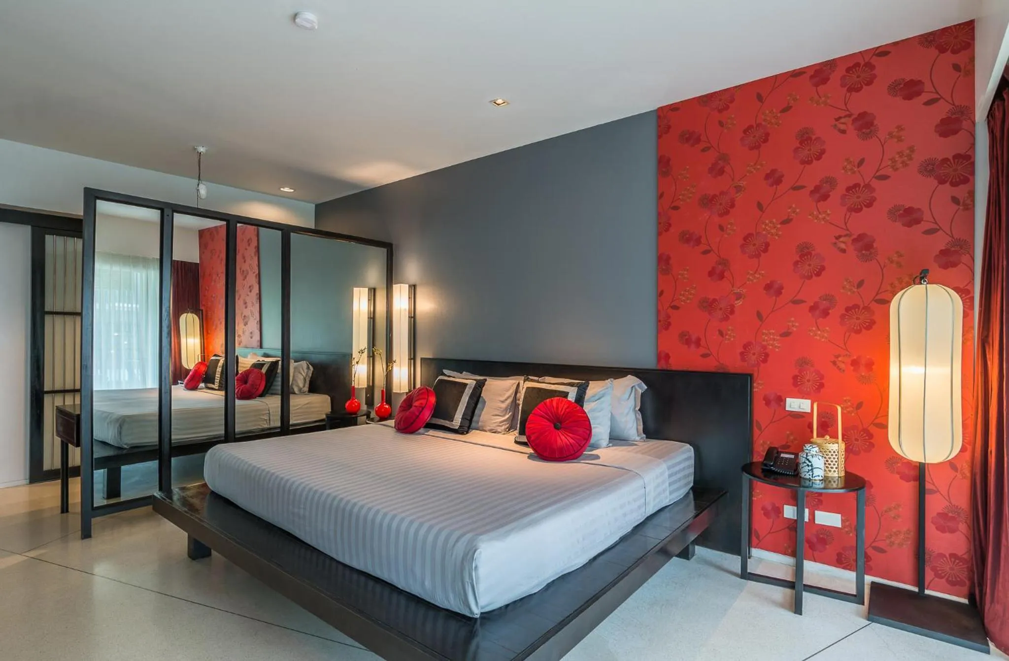 Photo of the whole room, Bed in Red Ginger Chic Resort