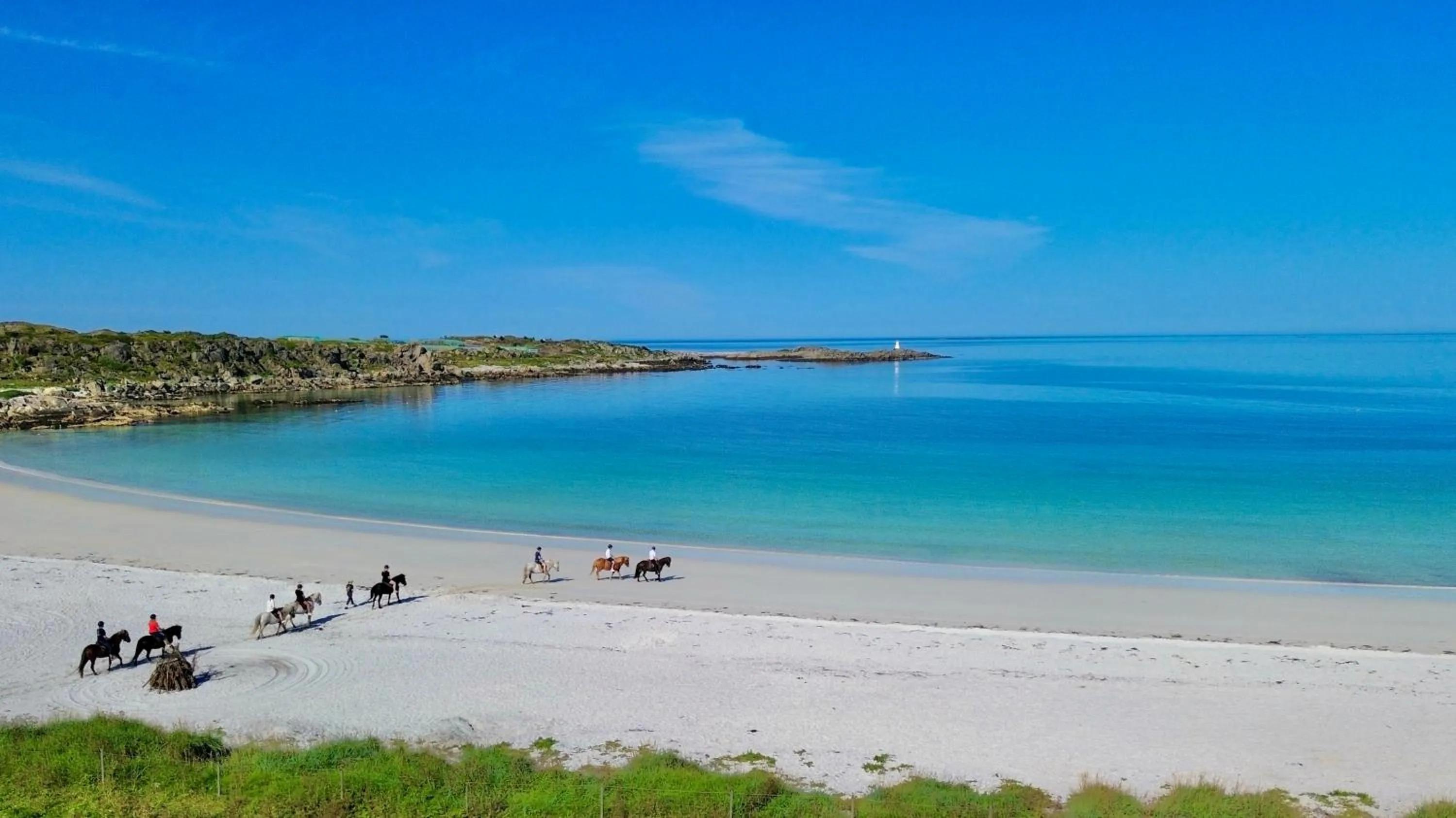 Horse-riding in Lofoten Links Lodges