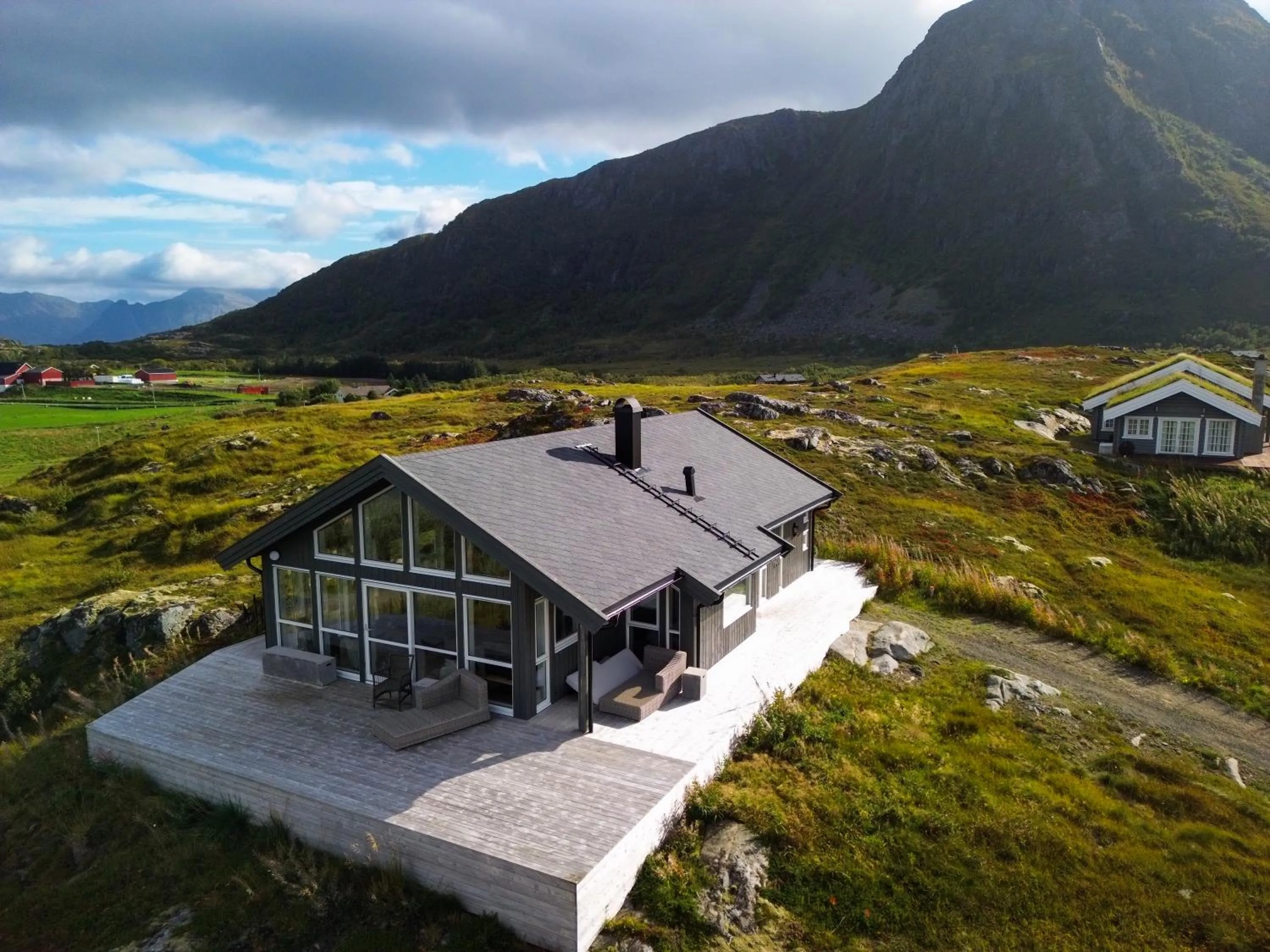 Patio in Lofoten Links Lodges