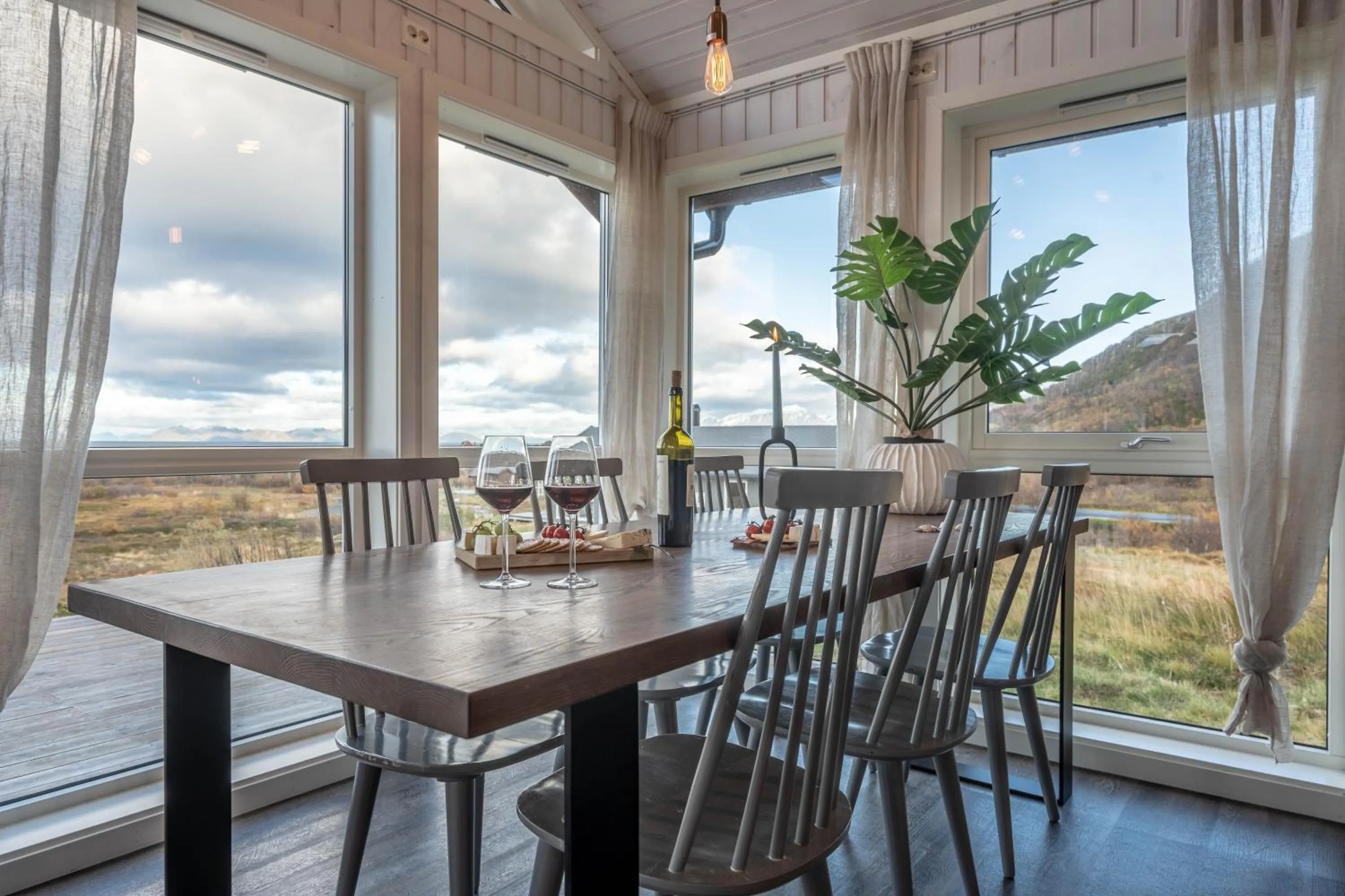 Natural landscape in Lofoten Links Lodges