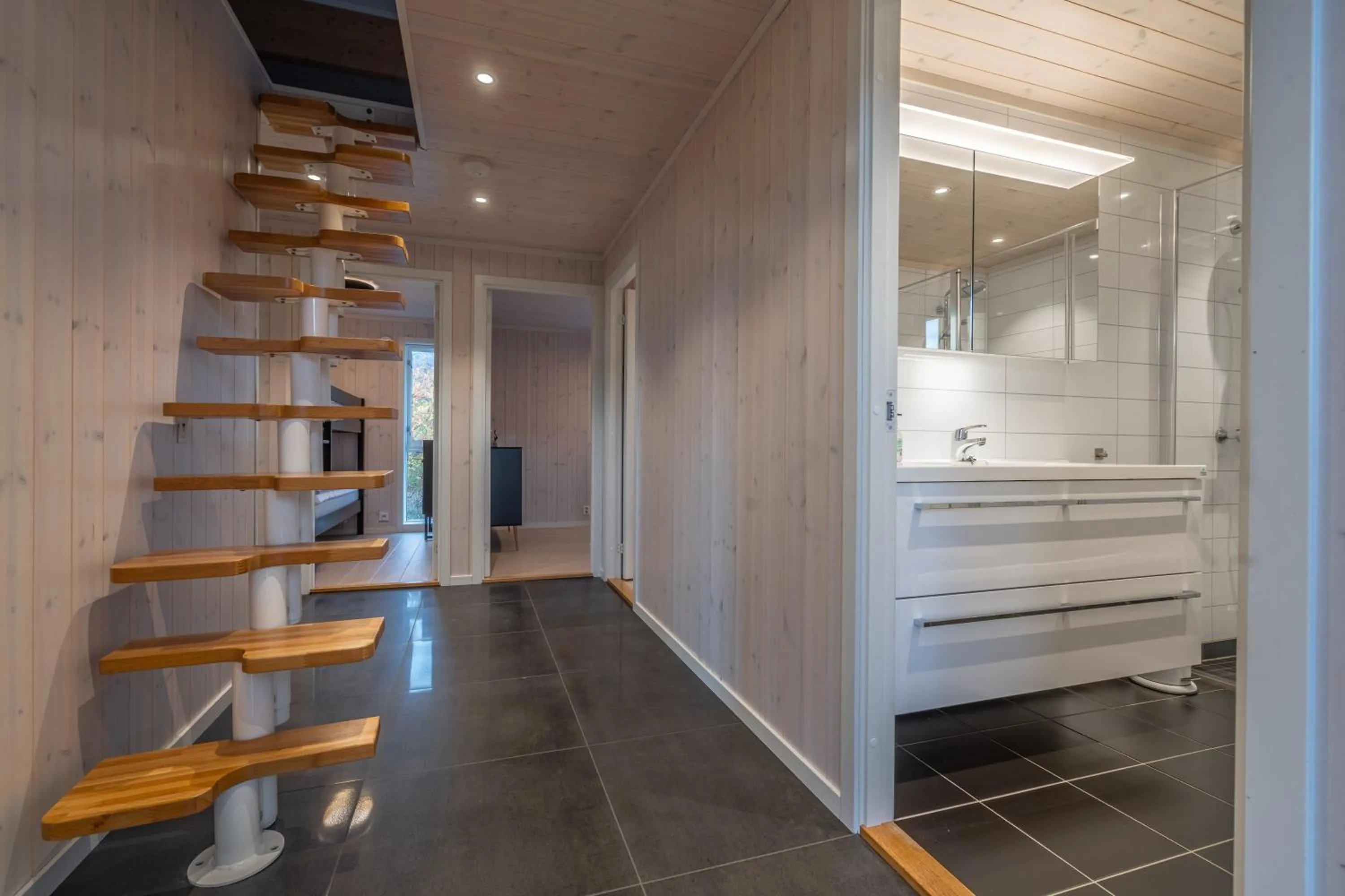 Bathroom in Lofoten Links Lodges