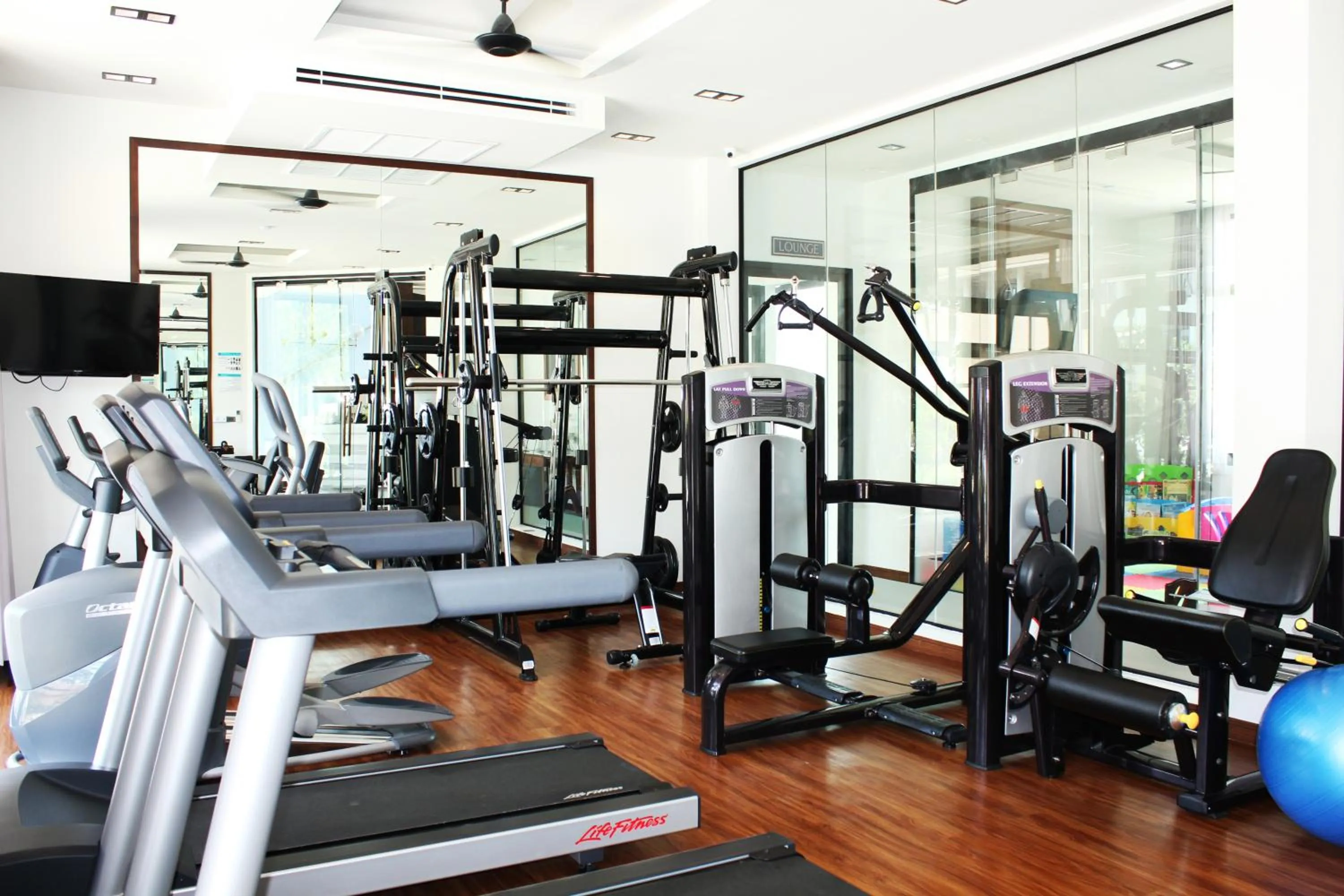 Fitness centre/facilities in Weekender Resort