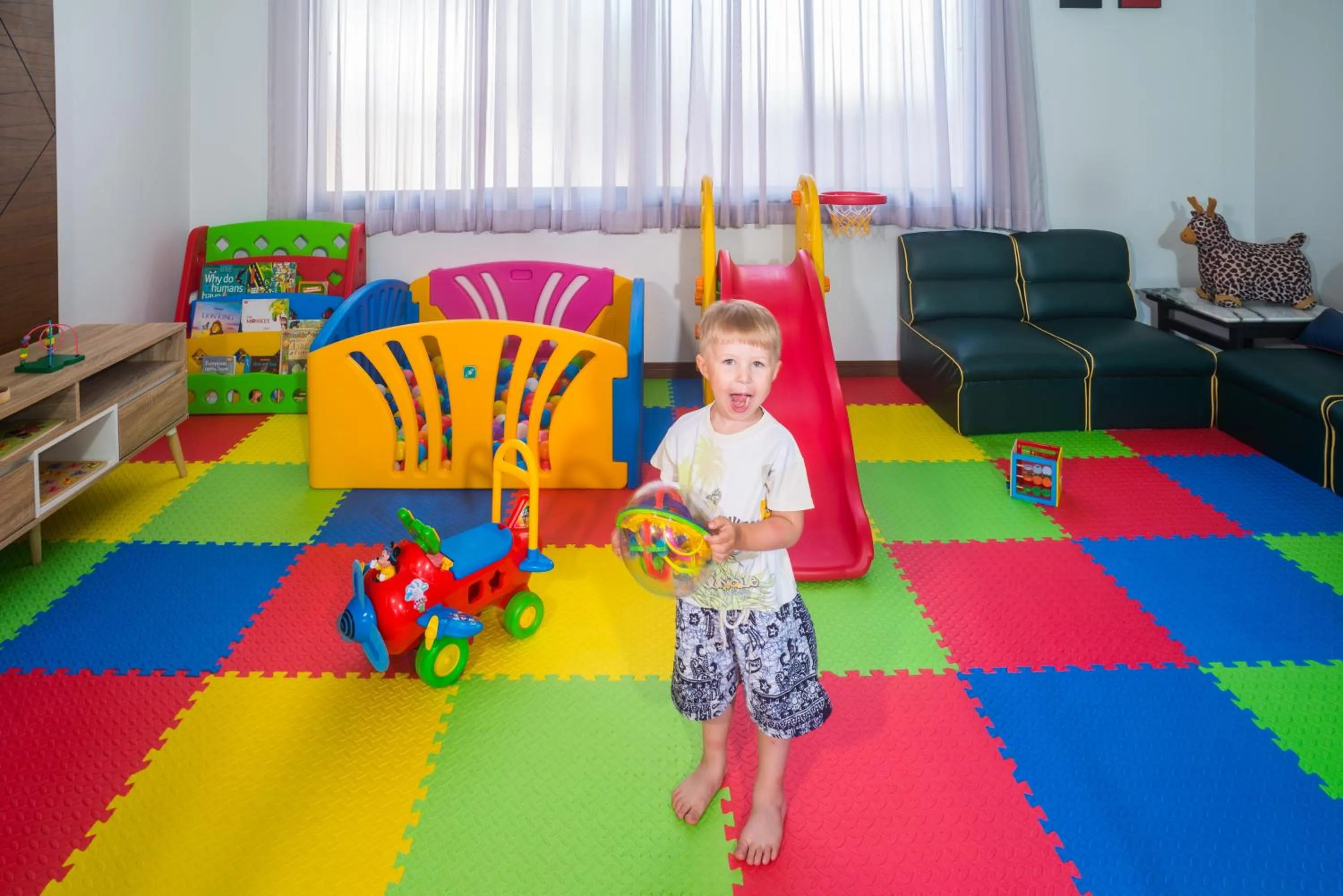 Kids's club in Weekender Resort