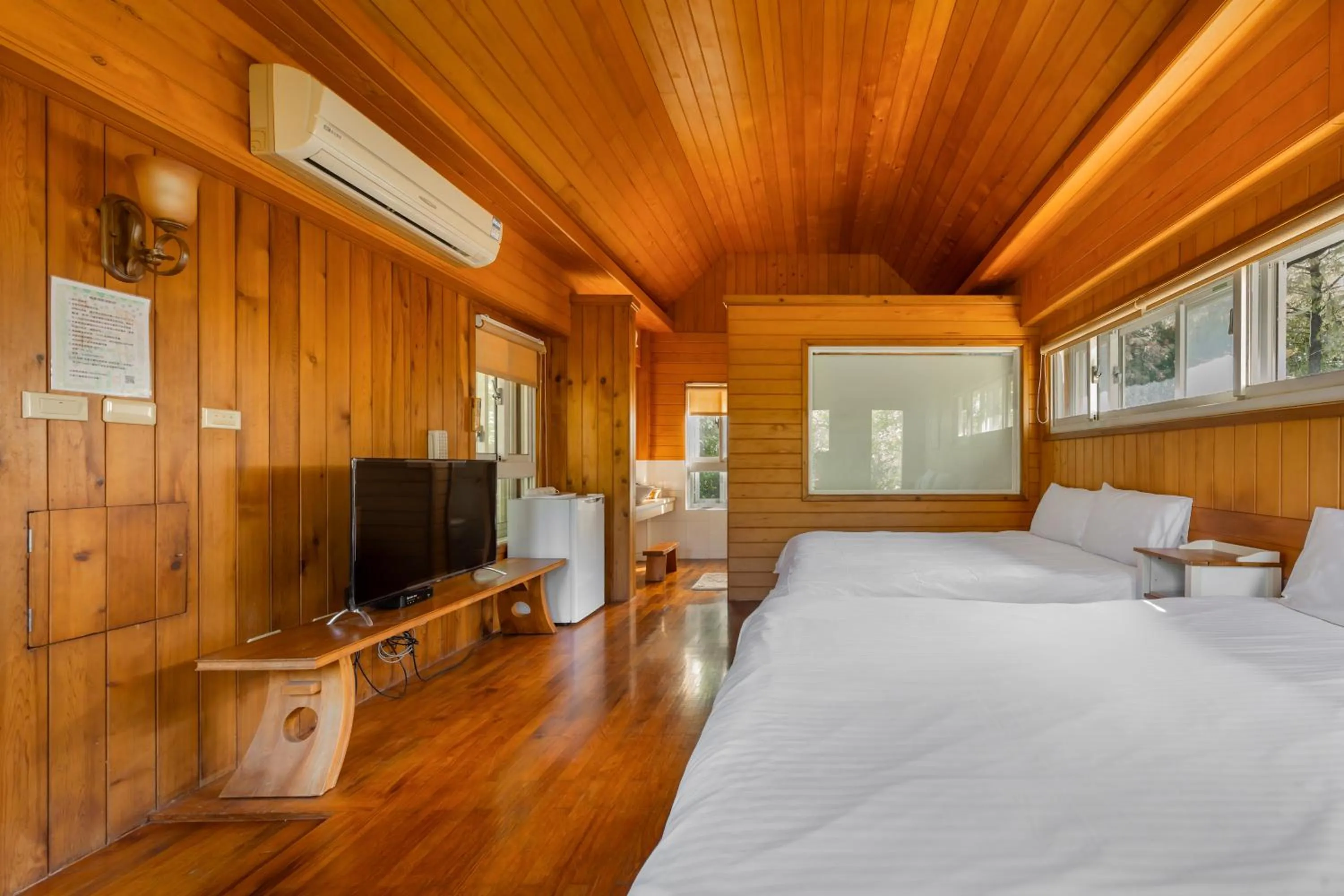 Bedroom, Bed in Green Forest Villa