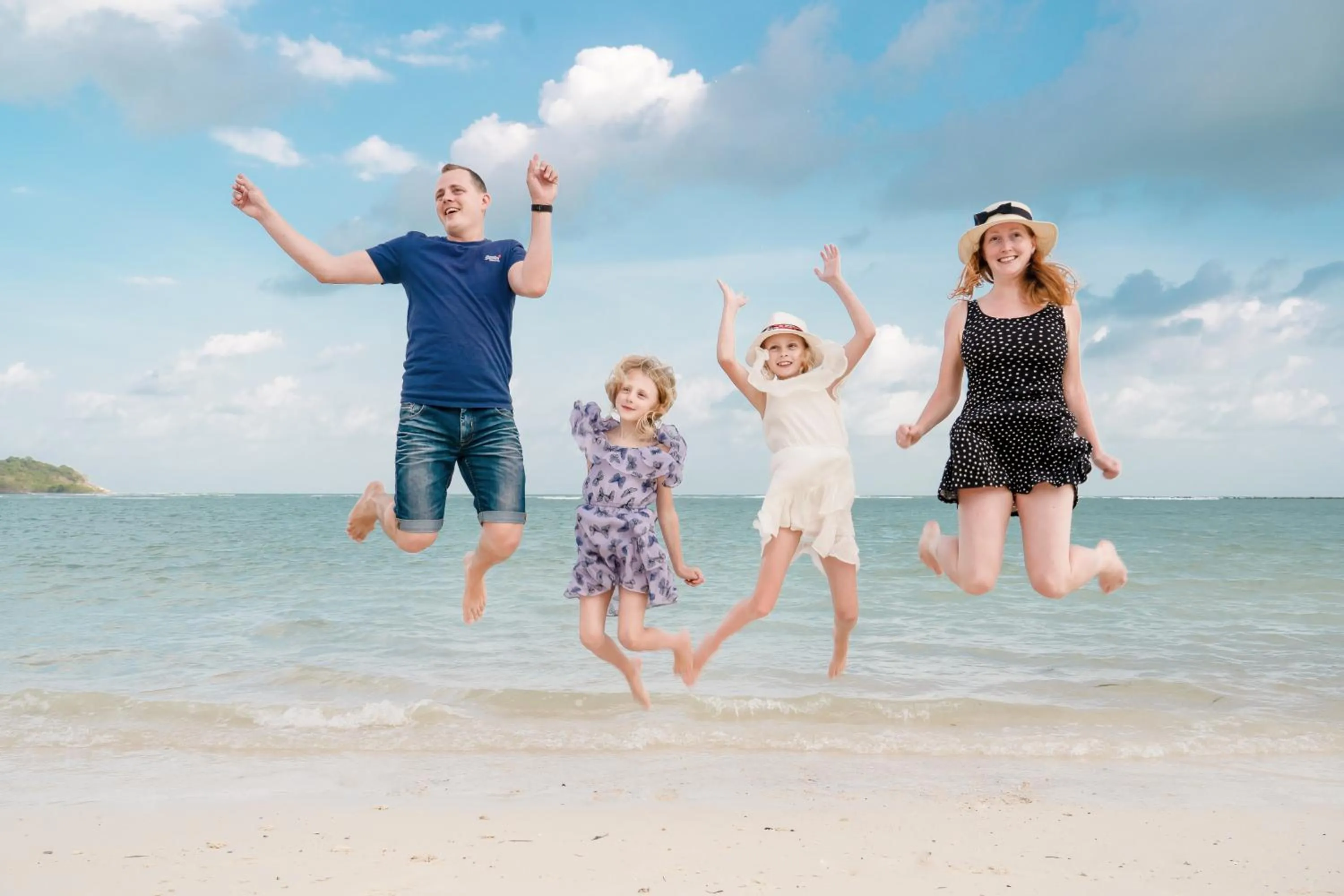 Activities in The Briza Beach Resort, Samui - SHA Plus