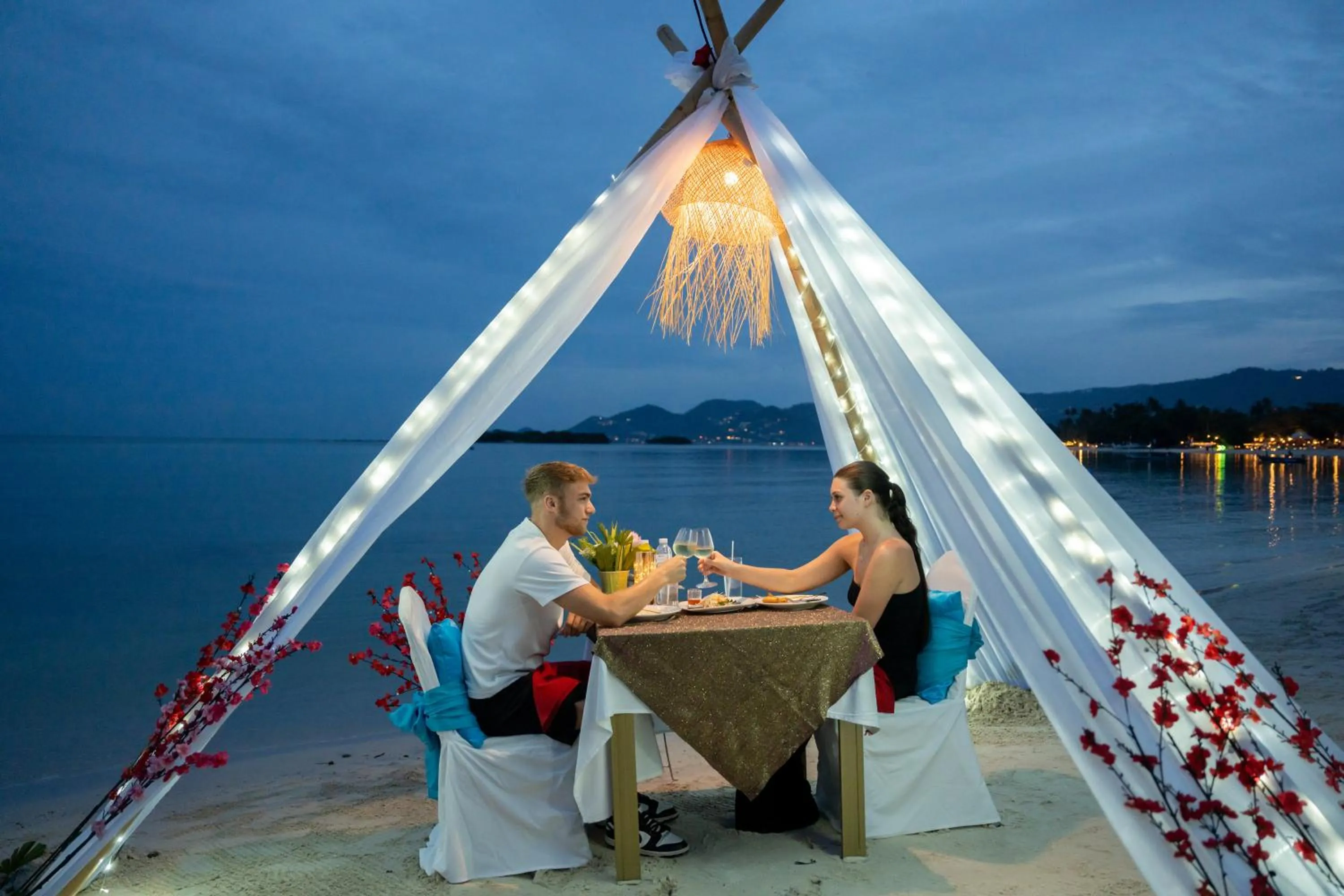 Food and drinks in The Briza Beach Resort, Samui - SHA Plus