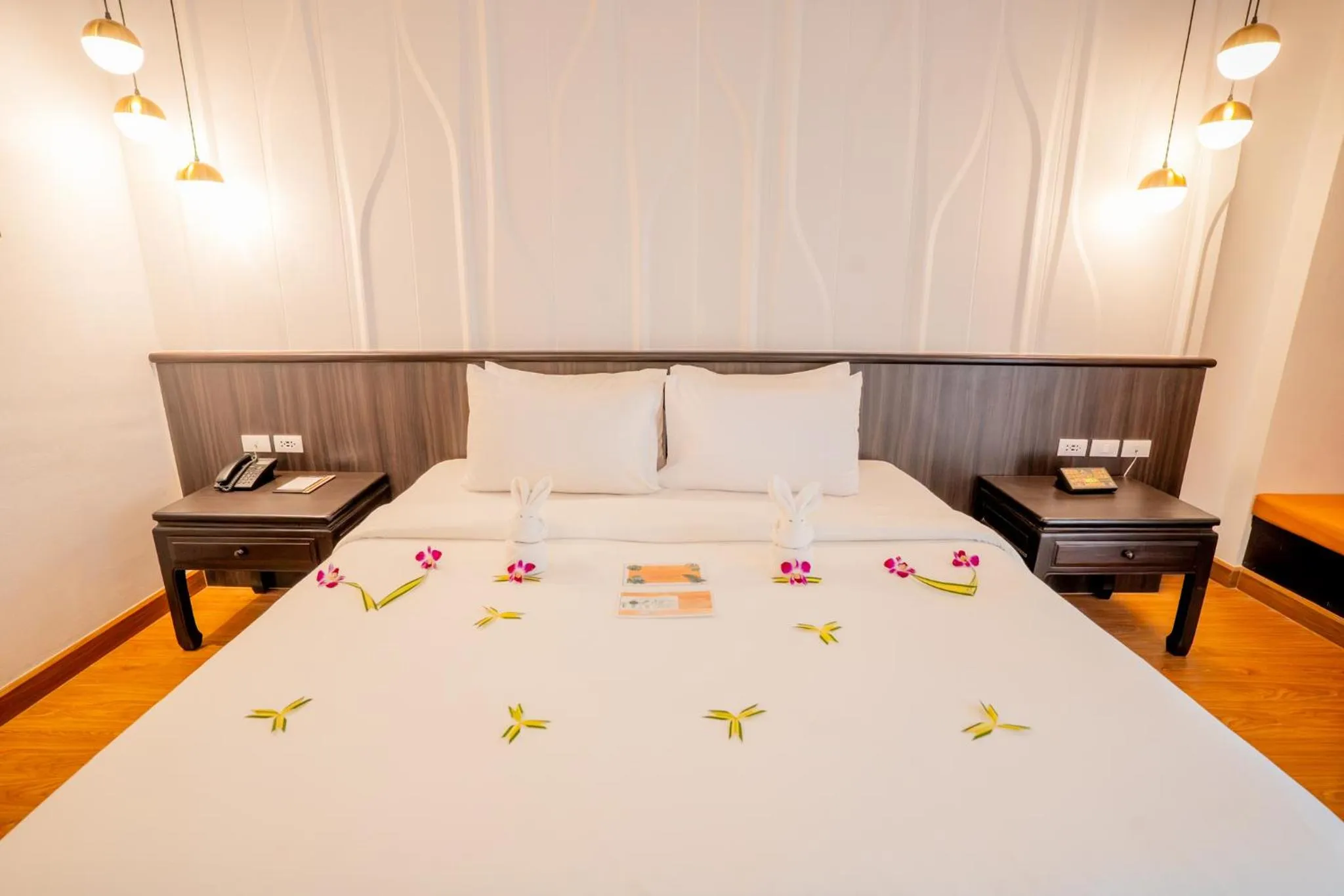 Bedroom, Bed in Nipa Resort, Patong Beach