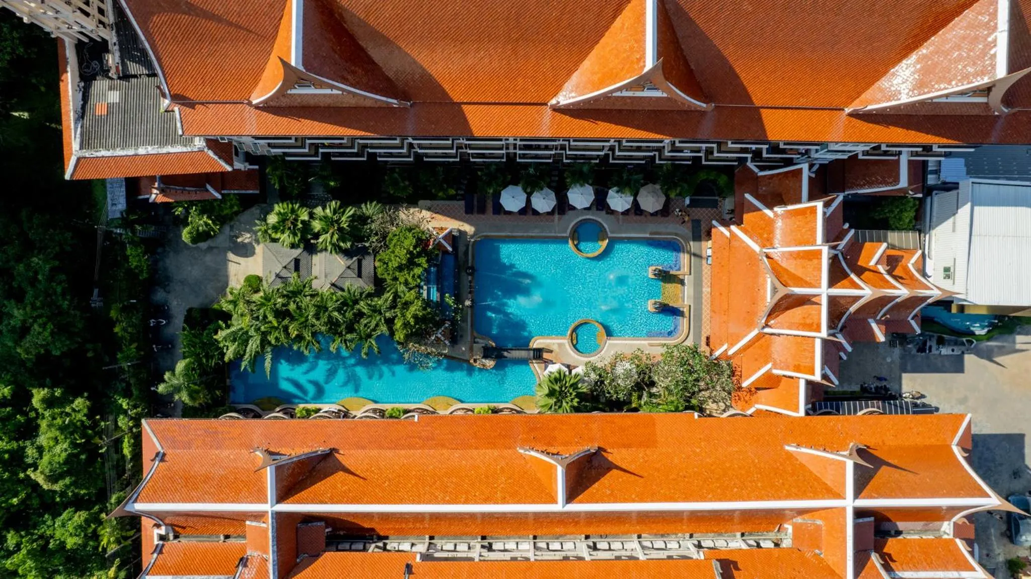 Property building in Nipa Resort, Patong Beach