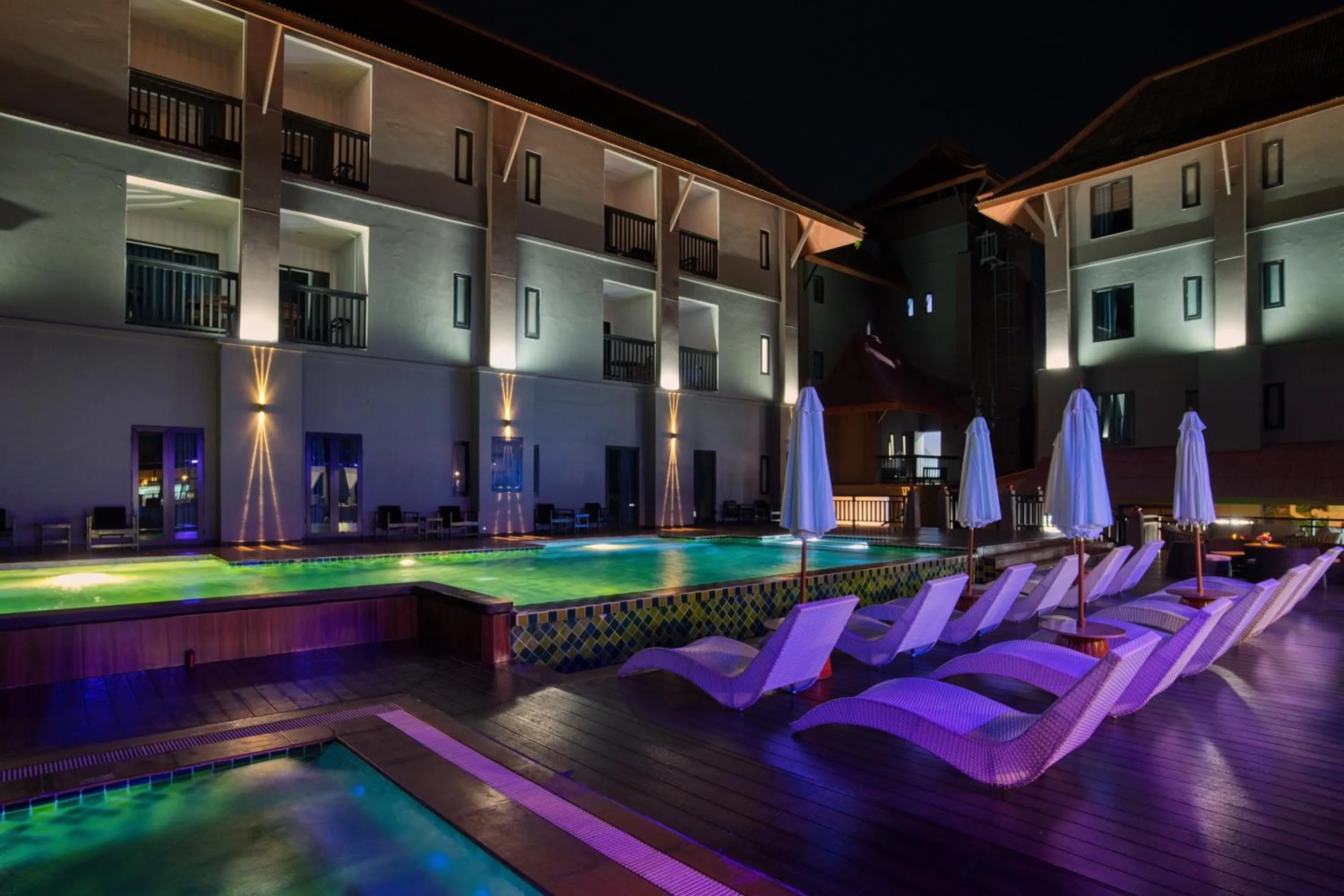 Patio in Tuana Hotels The Phulin Resort