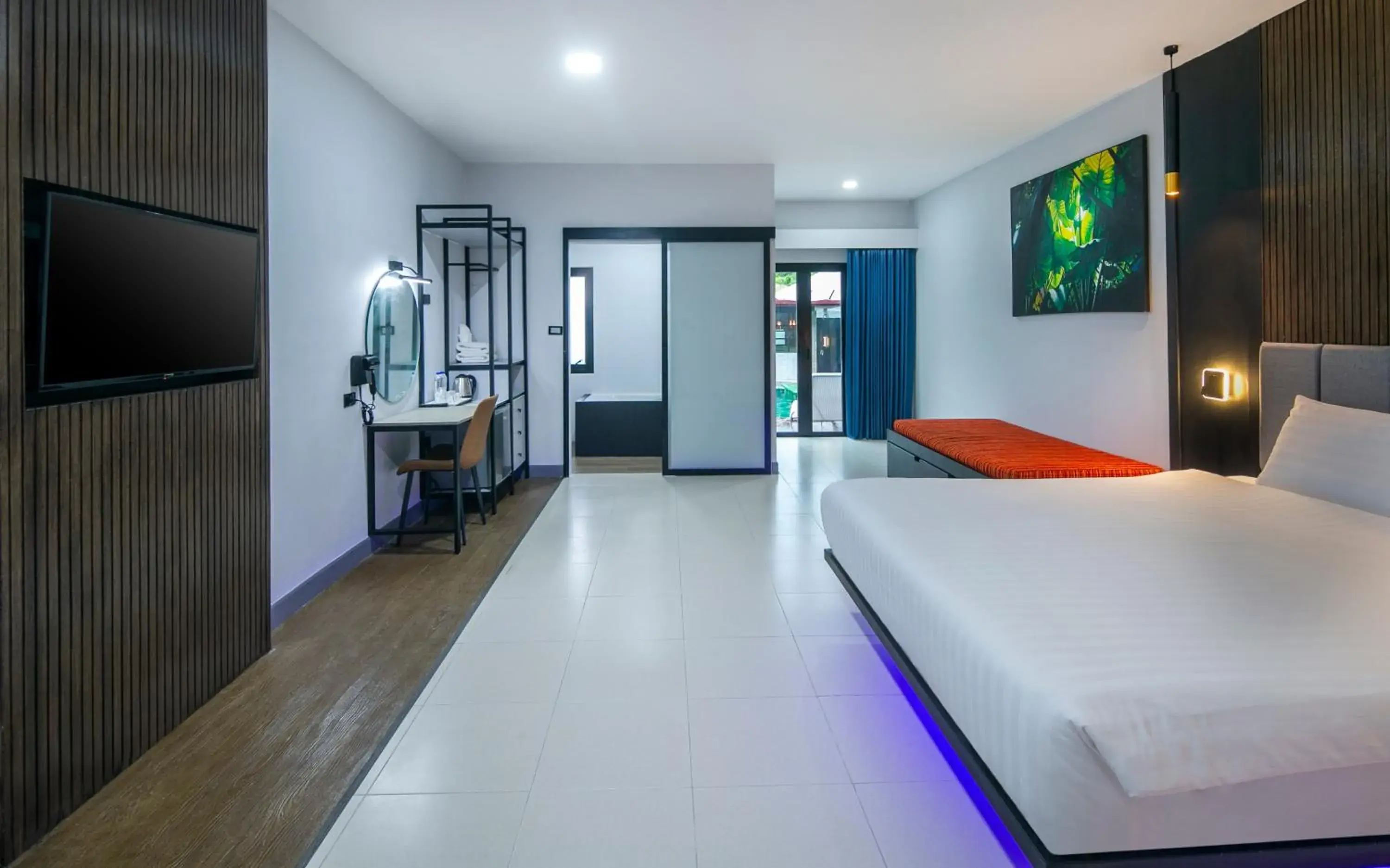 Deluxe Double Room with Pool Access in Tuana Hotels The Phulin Resort Deluxe Double Room with Pool Access in Tuana Hotels The Phulin Resort