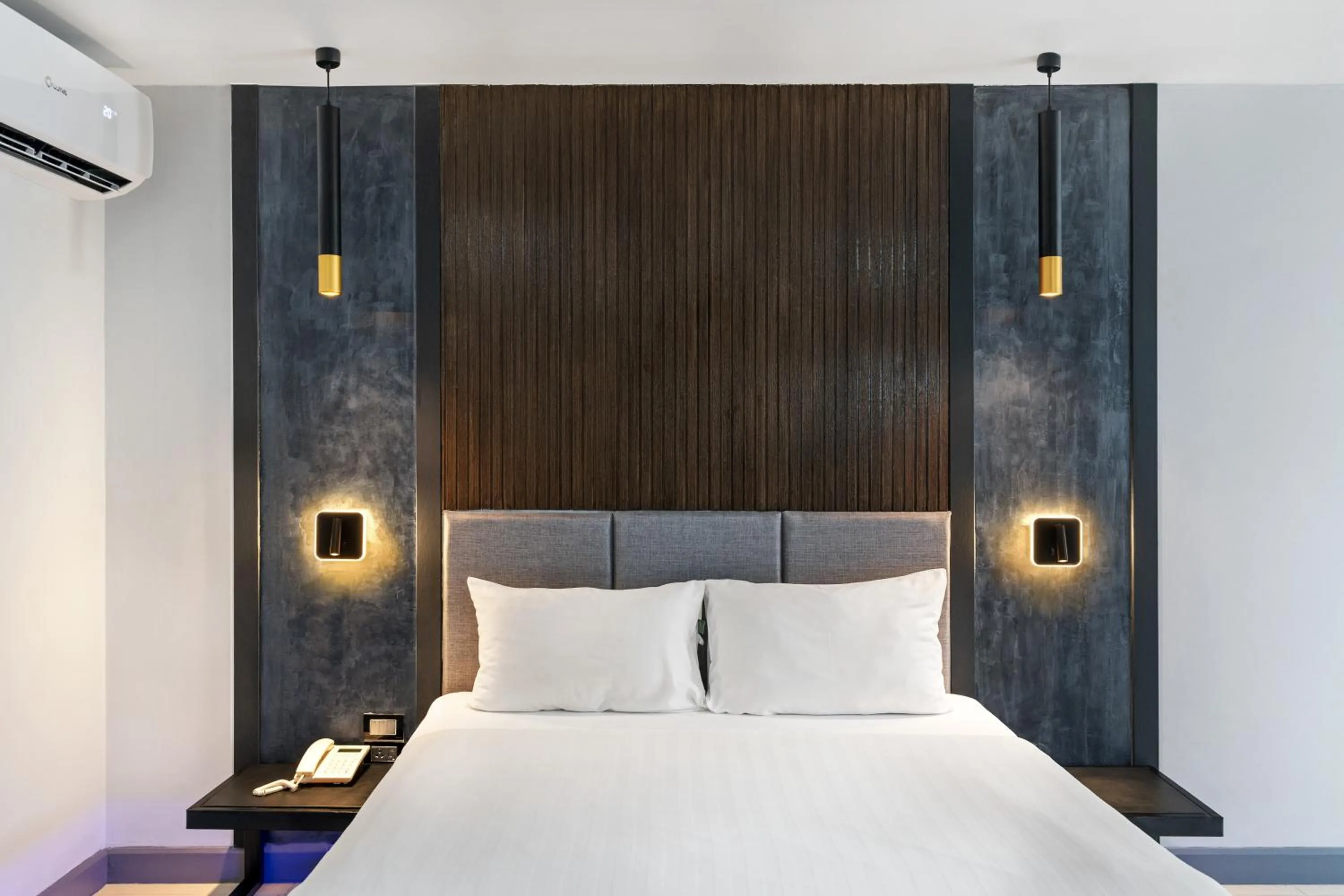 Photo of the whole room, Bed in Tuana Hotels The Phulin Resort