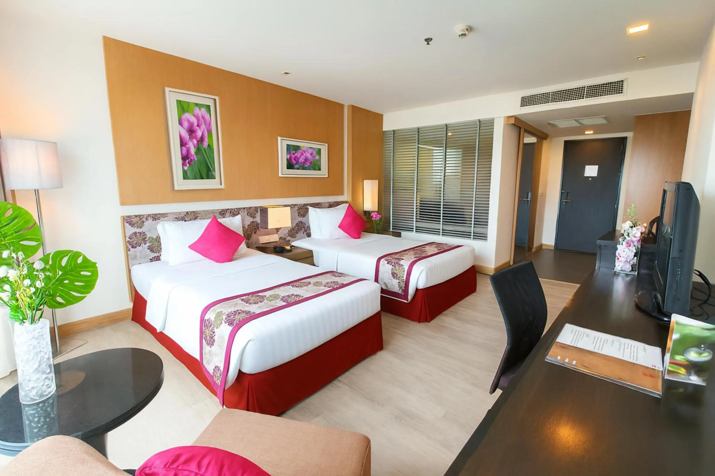 Bedroom, Bed in Amaranth Suvarnabhumi Hotel - Free Suvarnabhumi Airport Shuttle