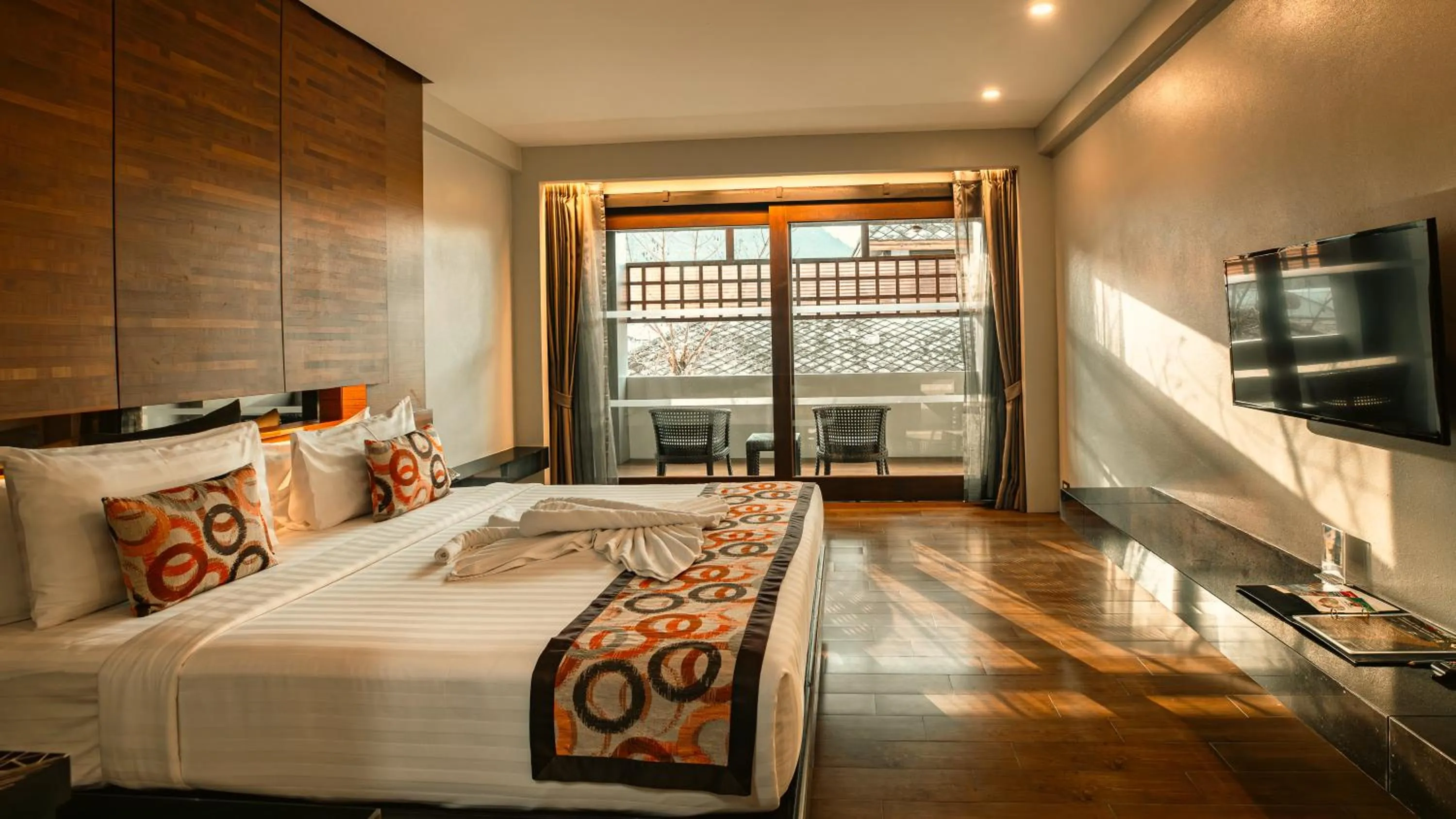 Bed in Am Samui Palace