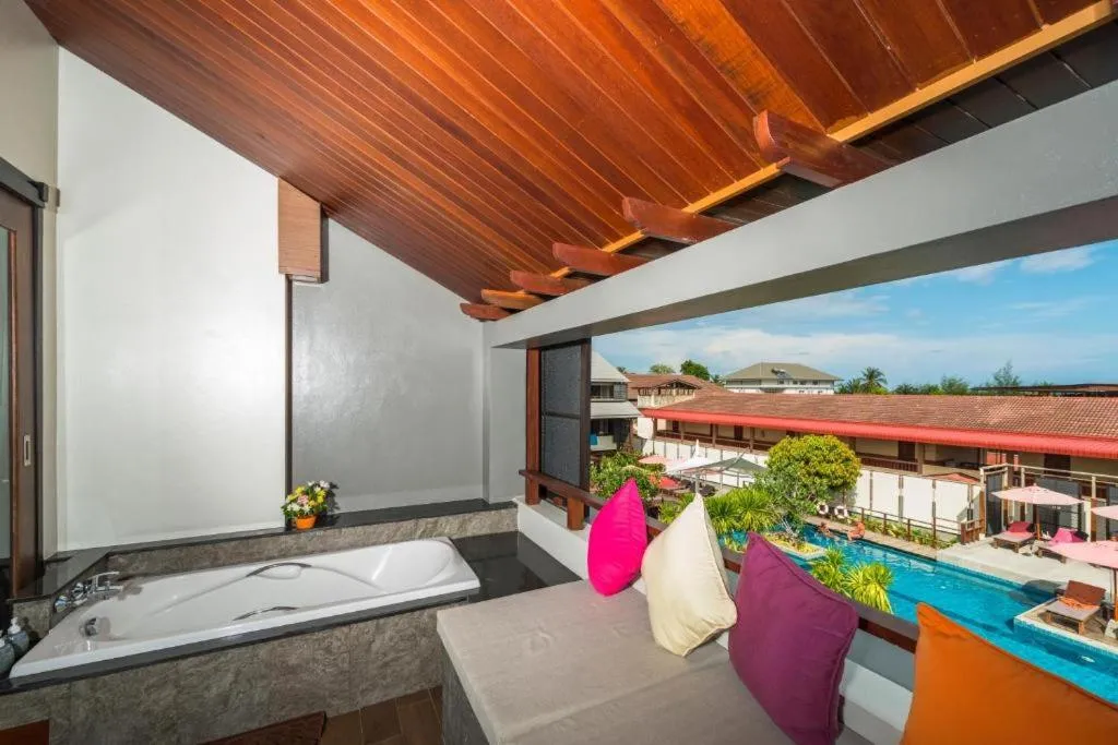 Property building in Am Samui Palace