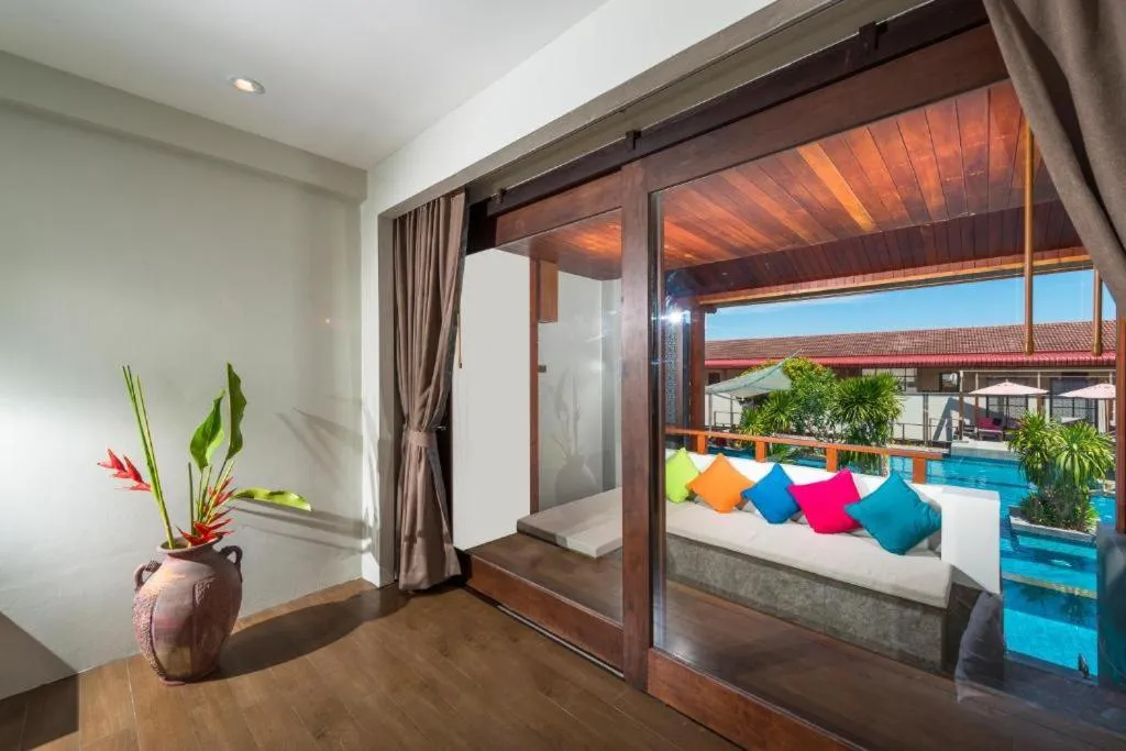 Patio in Am Samui Palace