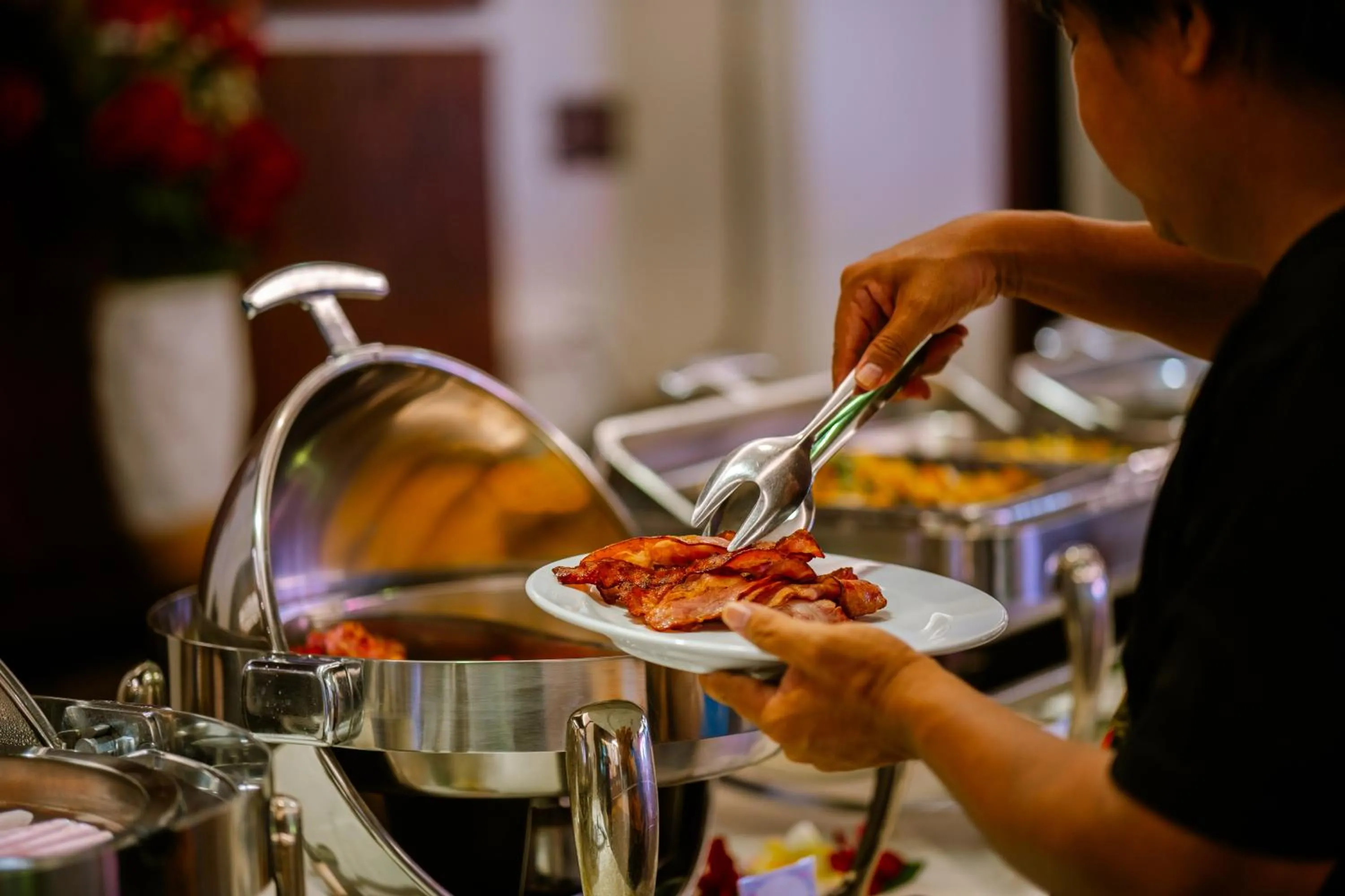 Restaurant/places to eat in Am Samui Palace