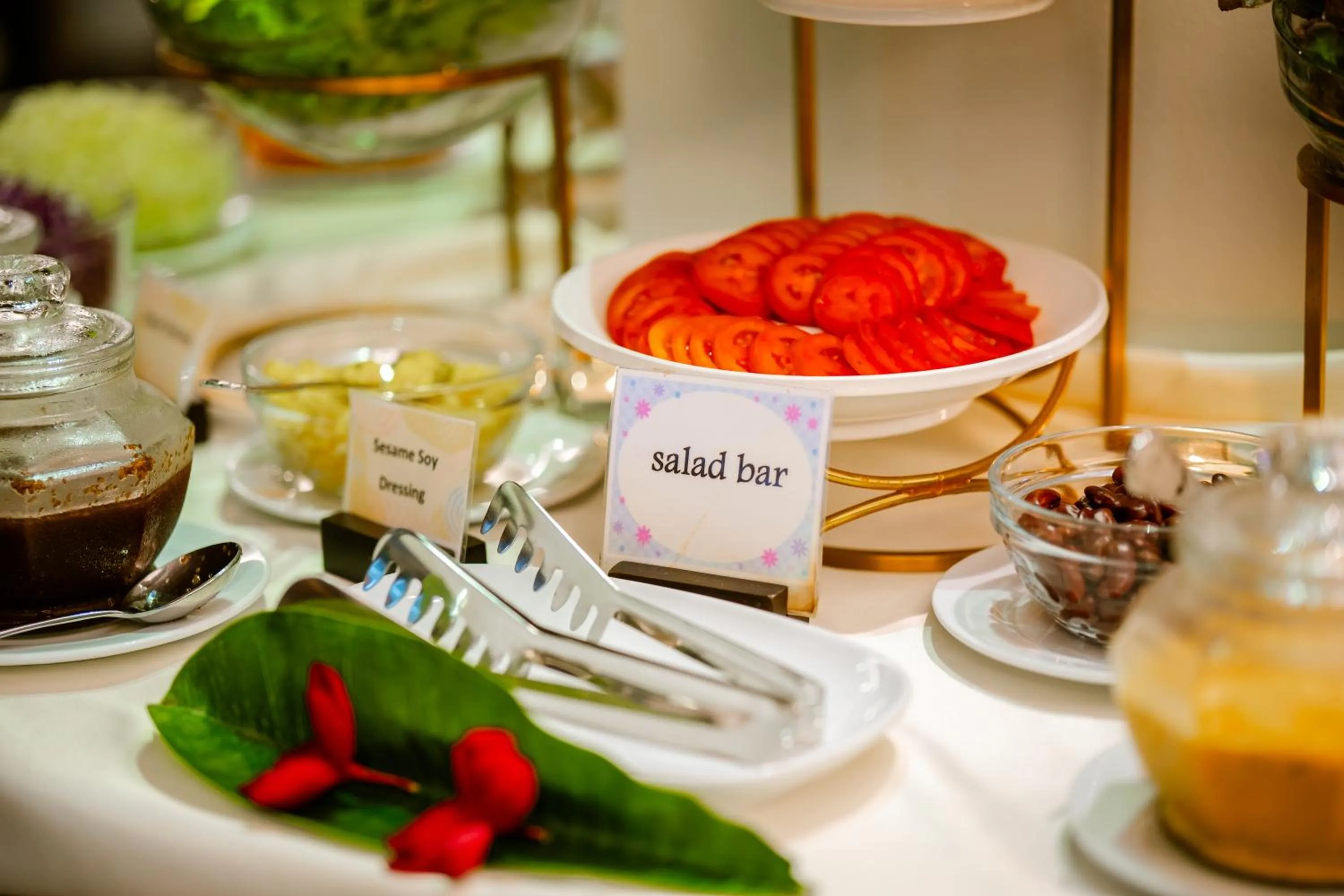 Restaurant/places to eat in Am Samui Palace