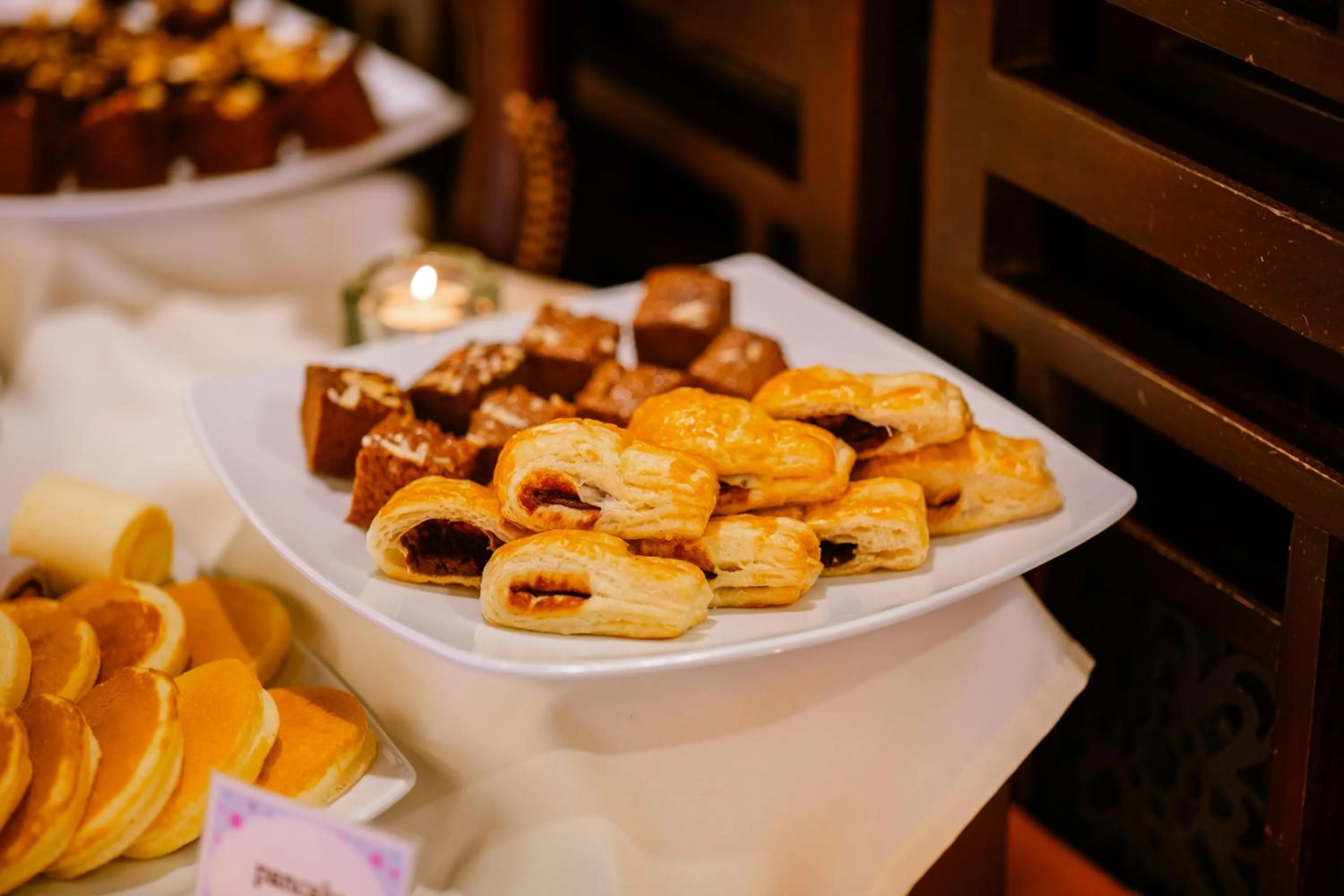 Restaurant/places to eat in Am Samui Palace