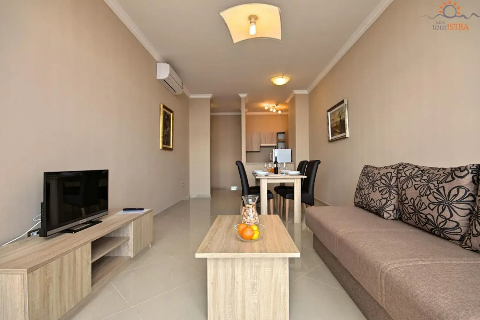 Apartment in Rotonda Inn Novigrad Apartment in Rotonda Inn Novigrad