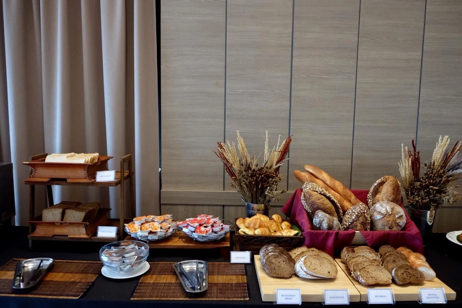 Breakfast in Coral Cliff Beach Resort Samui - SHA Plus