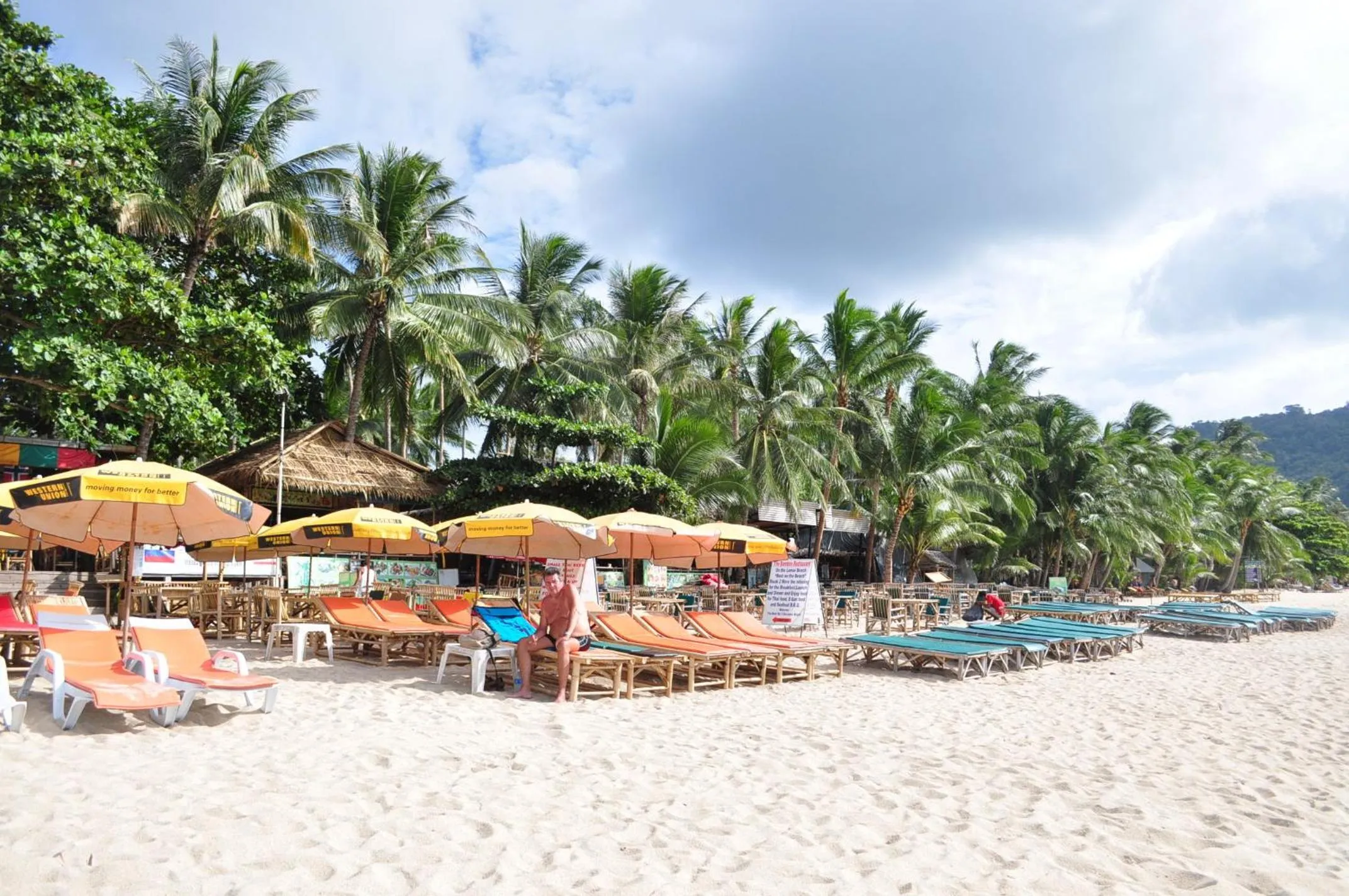 Restaurant/places to eat in ASTROCOCO beach resort by Coconut Beach