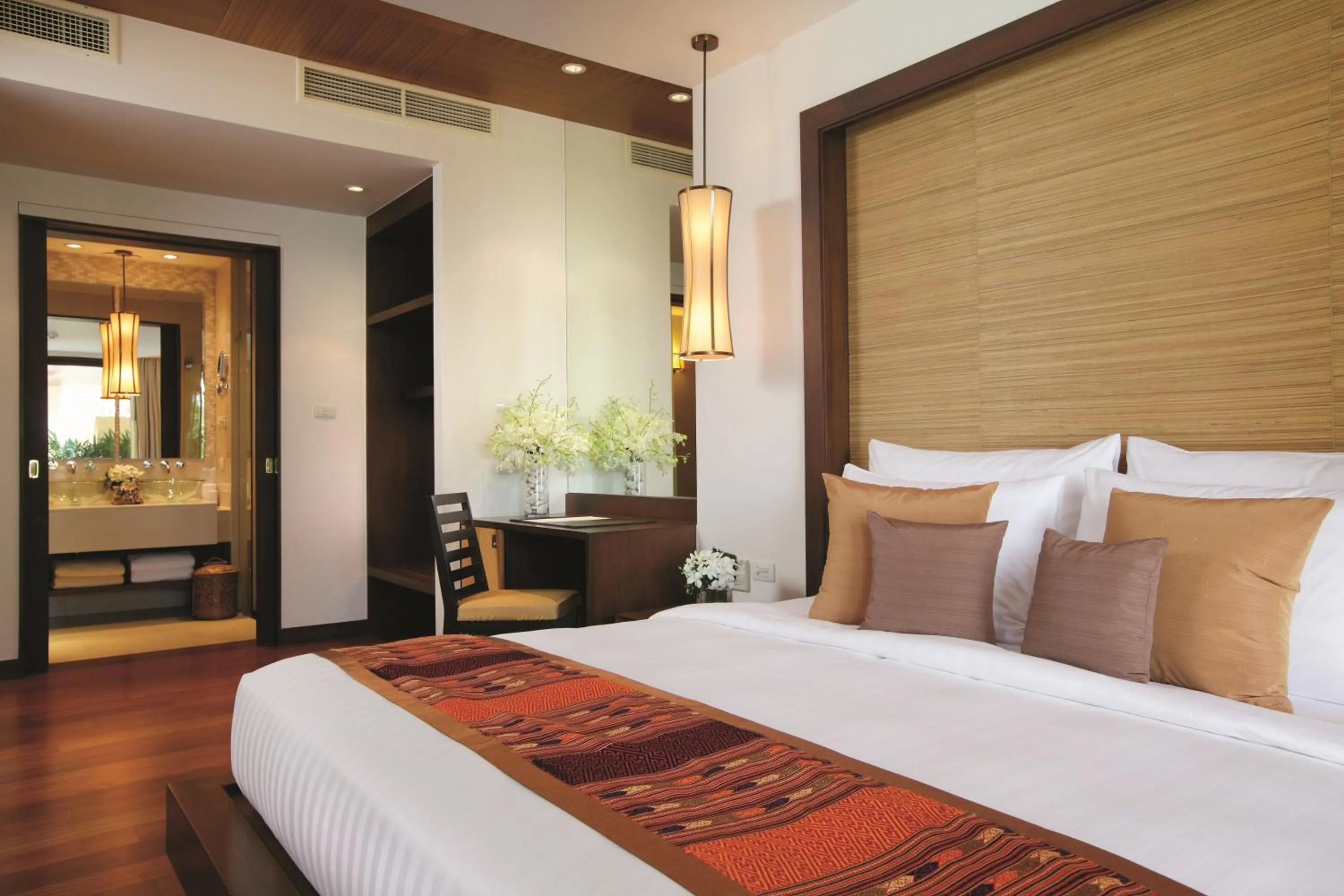 Bed in Mövenpick Resort Bangtao Beach Phuket