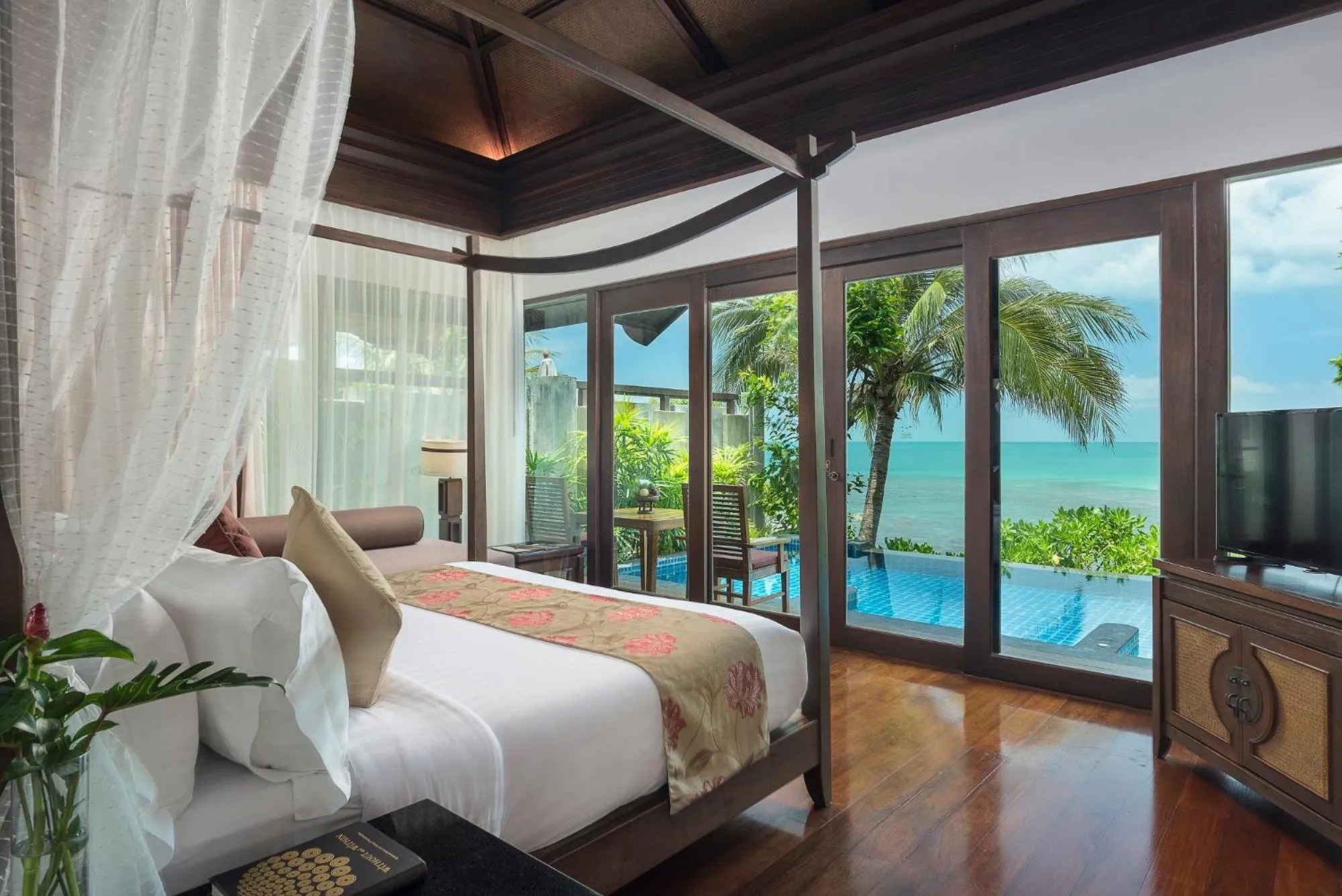 Pool view, Bed in Nora Buri Resort & Spa - SHA Extra Plus