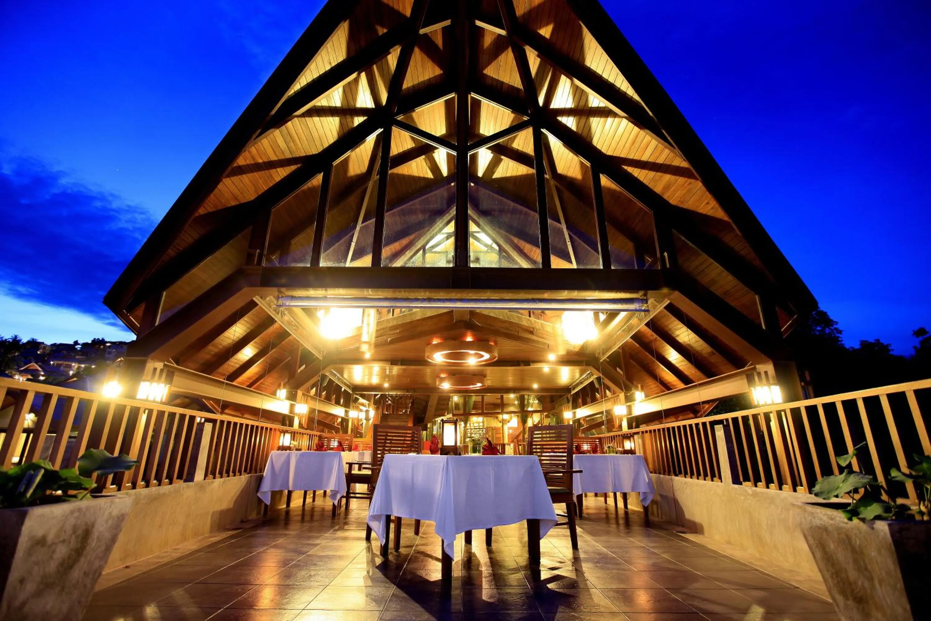 Restaurant/places to eat in Nora Buri Resort & Spa - SHA Extra Plus