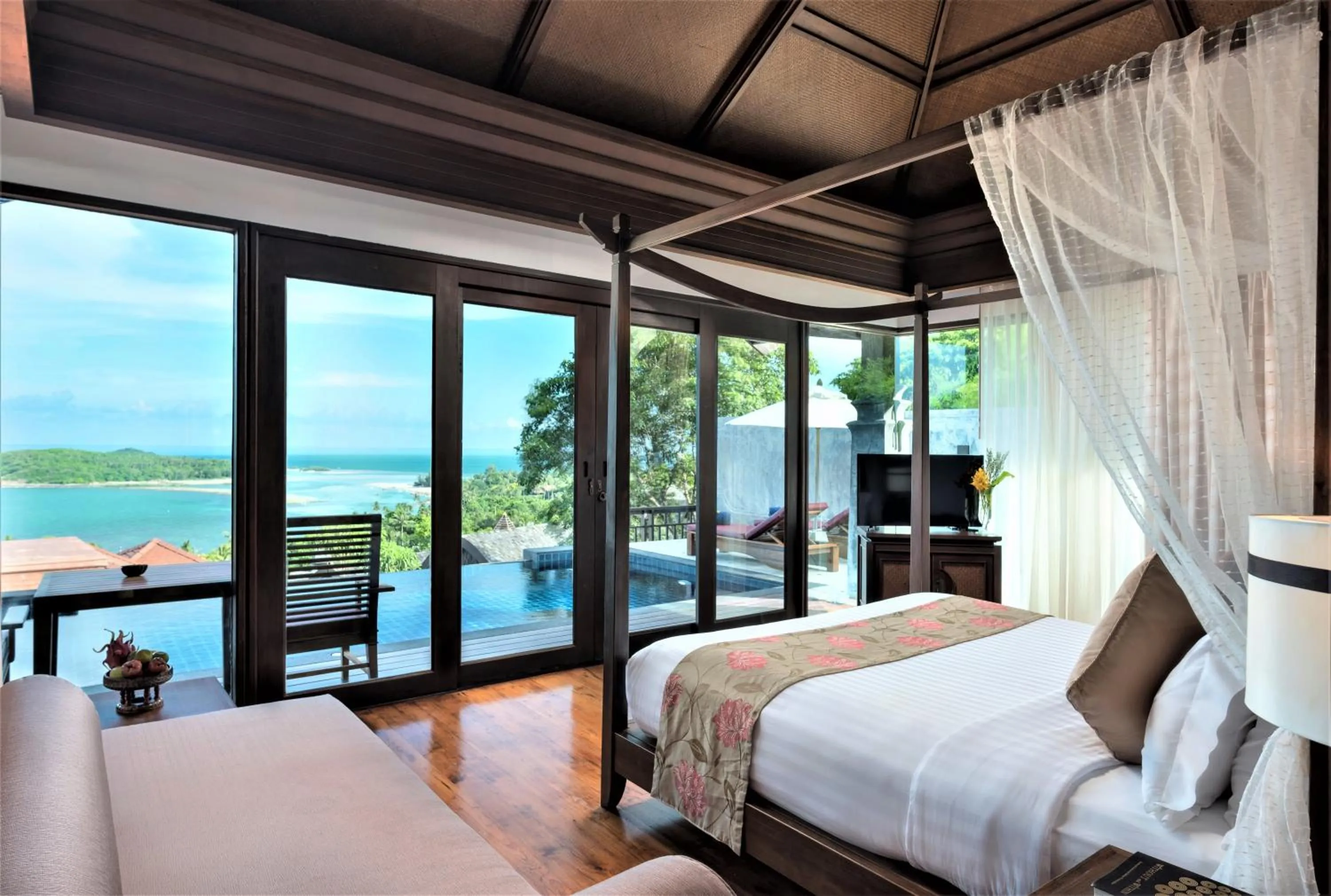 Balcony/Terrace, Bed in Nora Buri Resort & Spa - SHA Extra Plus