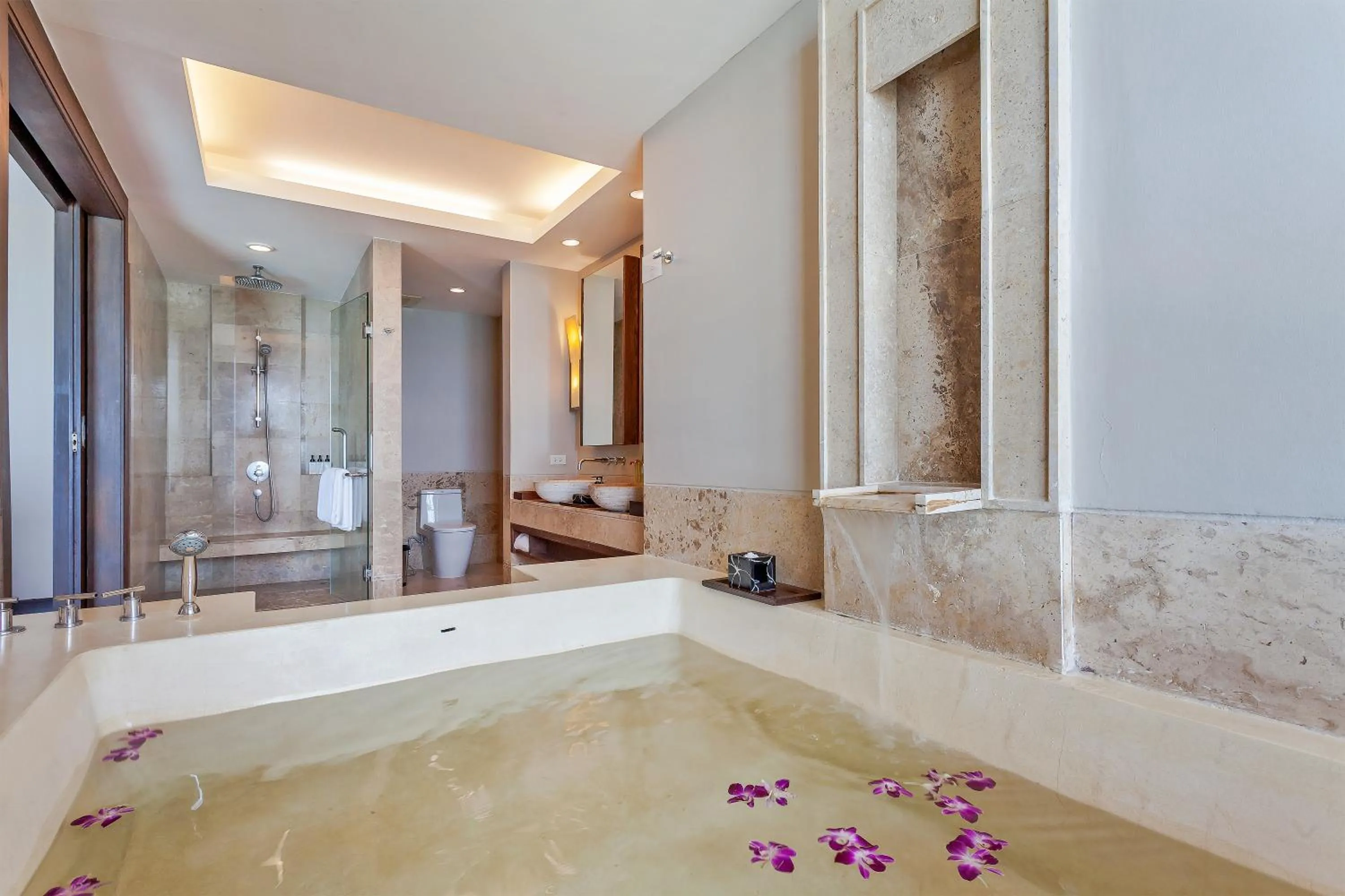 Bathroom in ShaSa Resort - Luxury Beachfront Suites