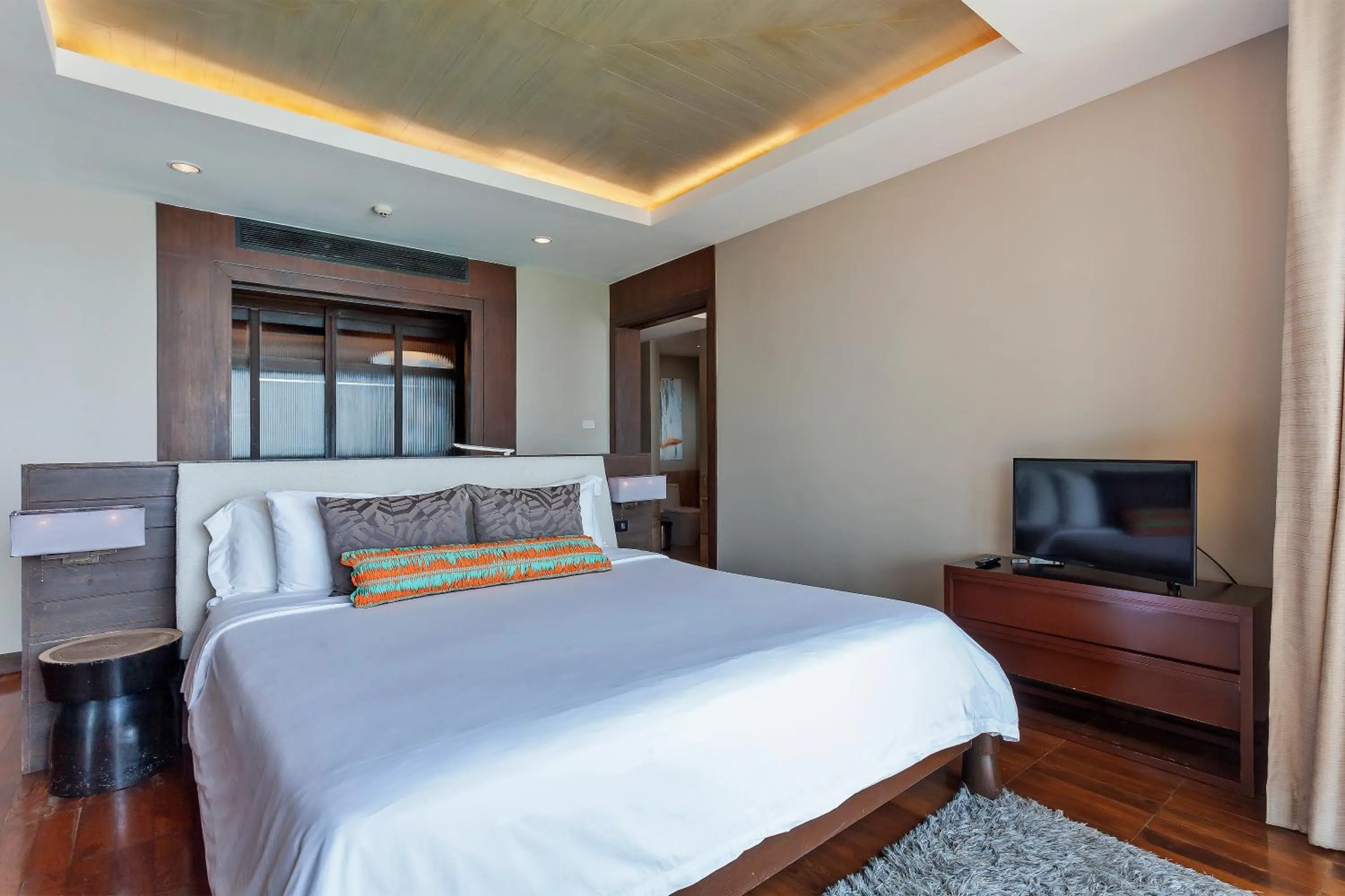 Bedroom in ShaSa Resort - Luxury Beachfront Suites