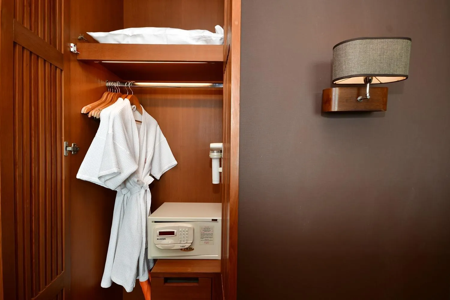 safe in ShaSa Resort - Luxury Beachfront Suites