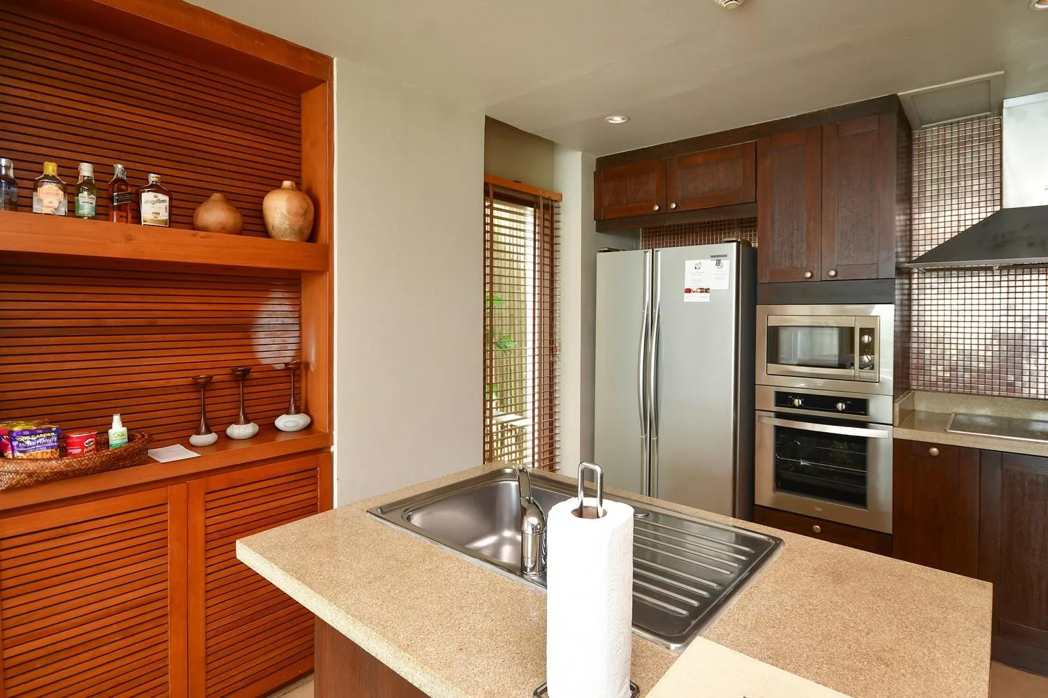 Kitchen or kitchenette in ShaSa Resort - Luxury Beachfront Suites