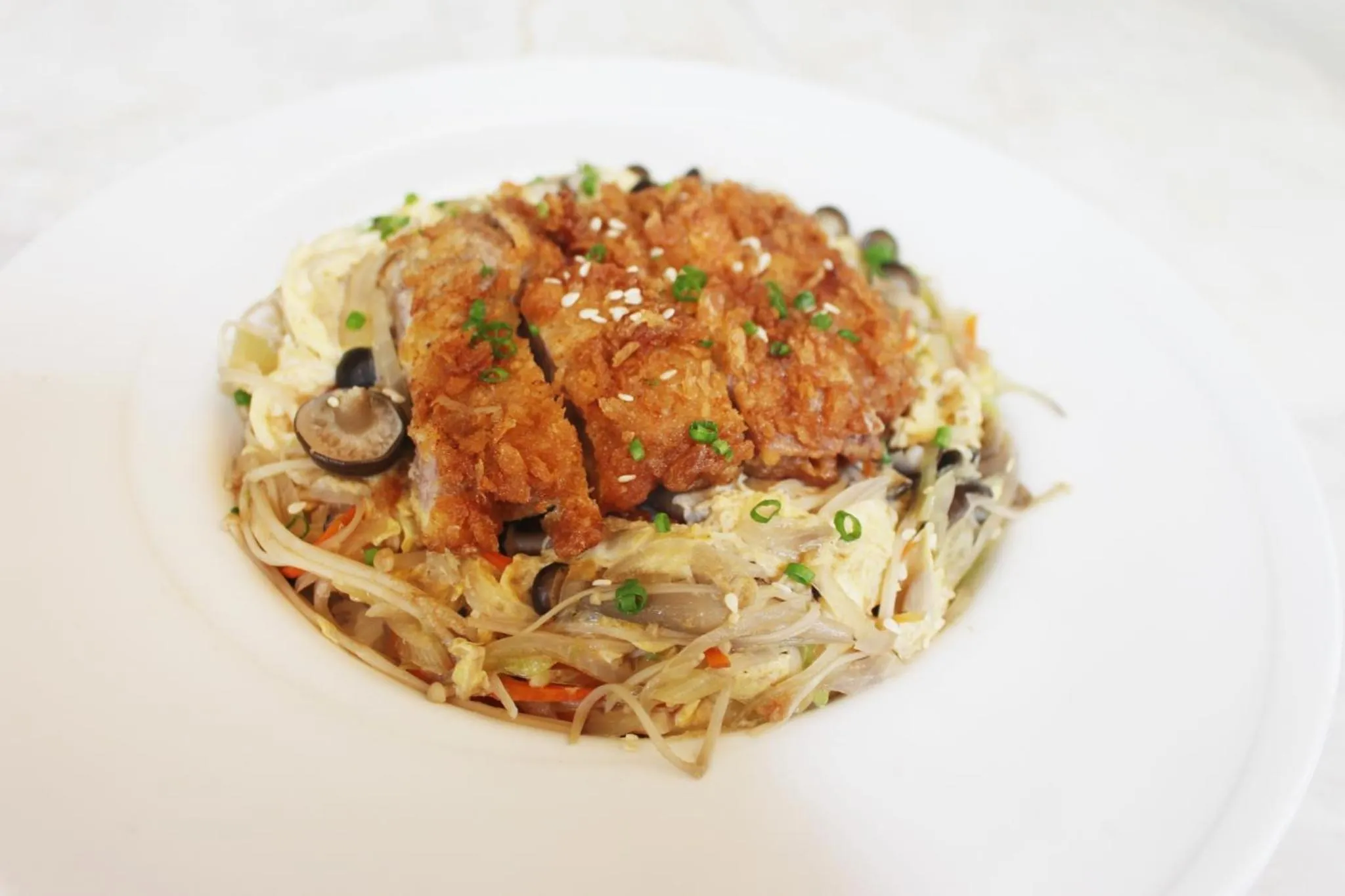 Restaurant/places to eat in La Petite Salil Sukhumvit Thonglor 1