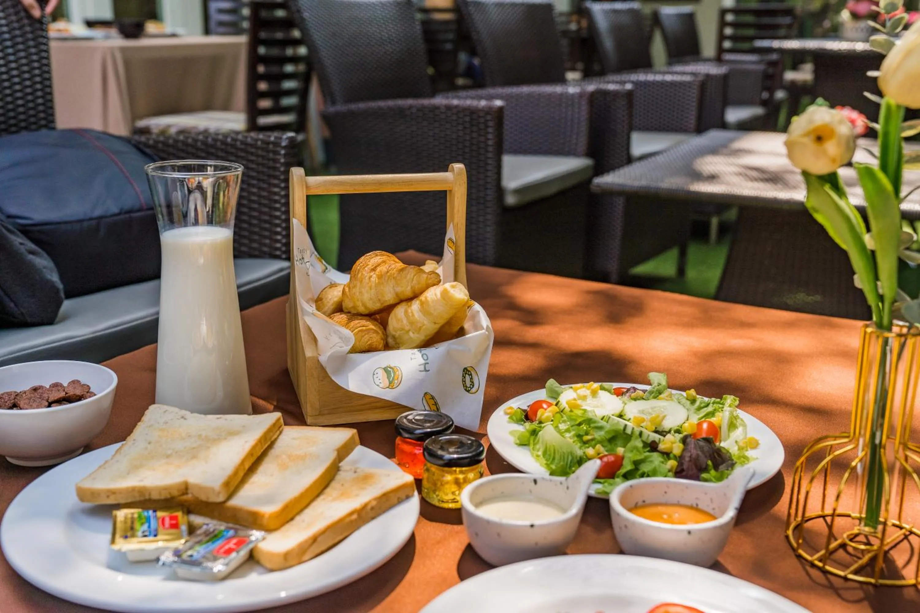 Breakfast in La Petite Salil Sukhumvit Thonglor 1