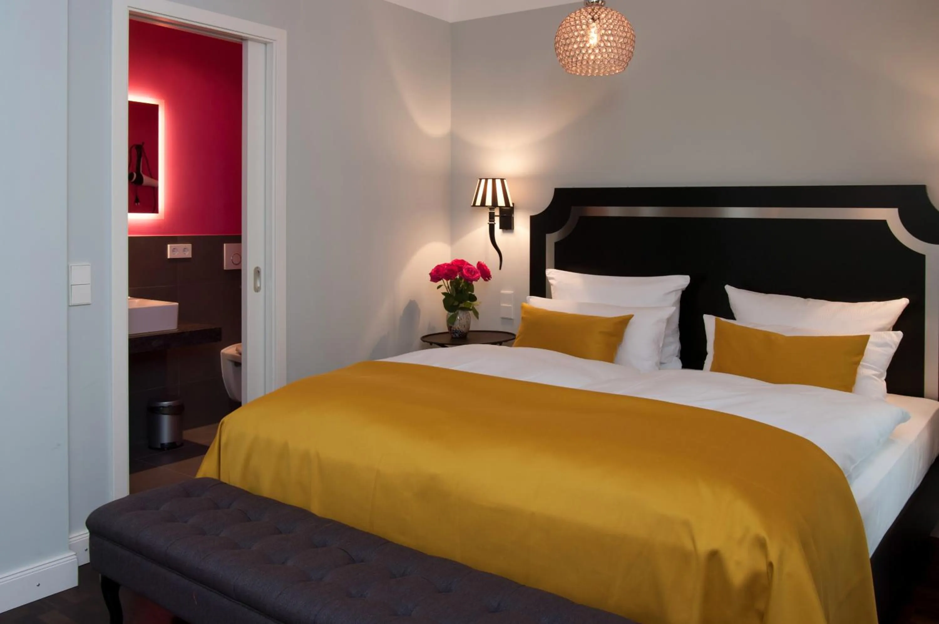 Photo of the whole room, Bed in Hotel im Hof