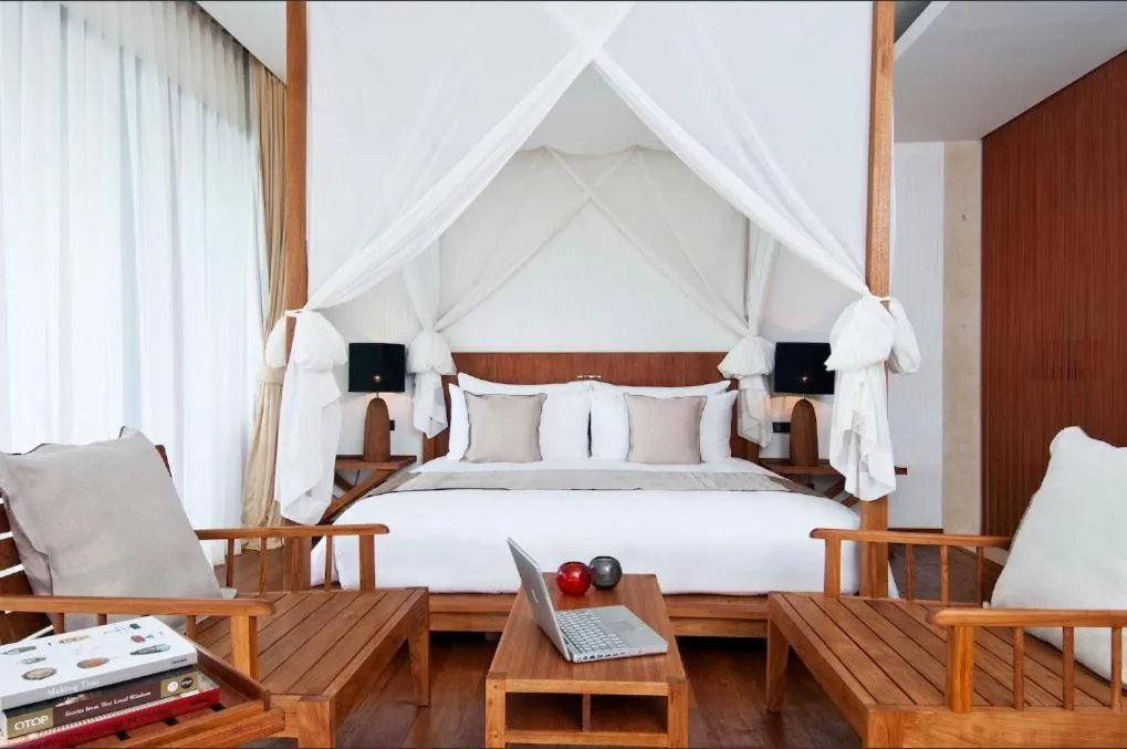 Bed in Hansar Samui Resort & Spa - SHA Extra Plus