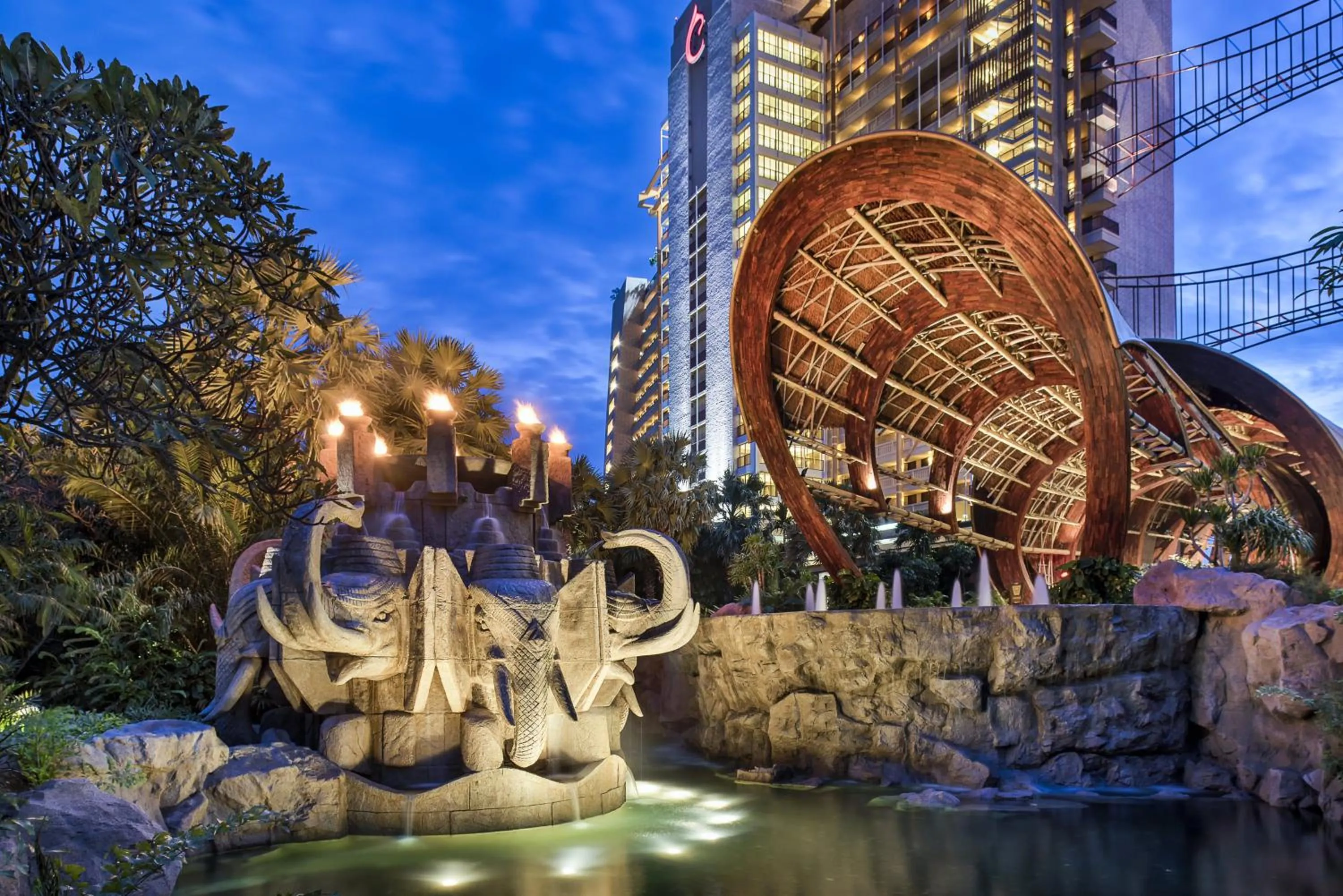 Property building in Centara Grand Mirage Beach Resort Pattaya