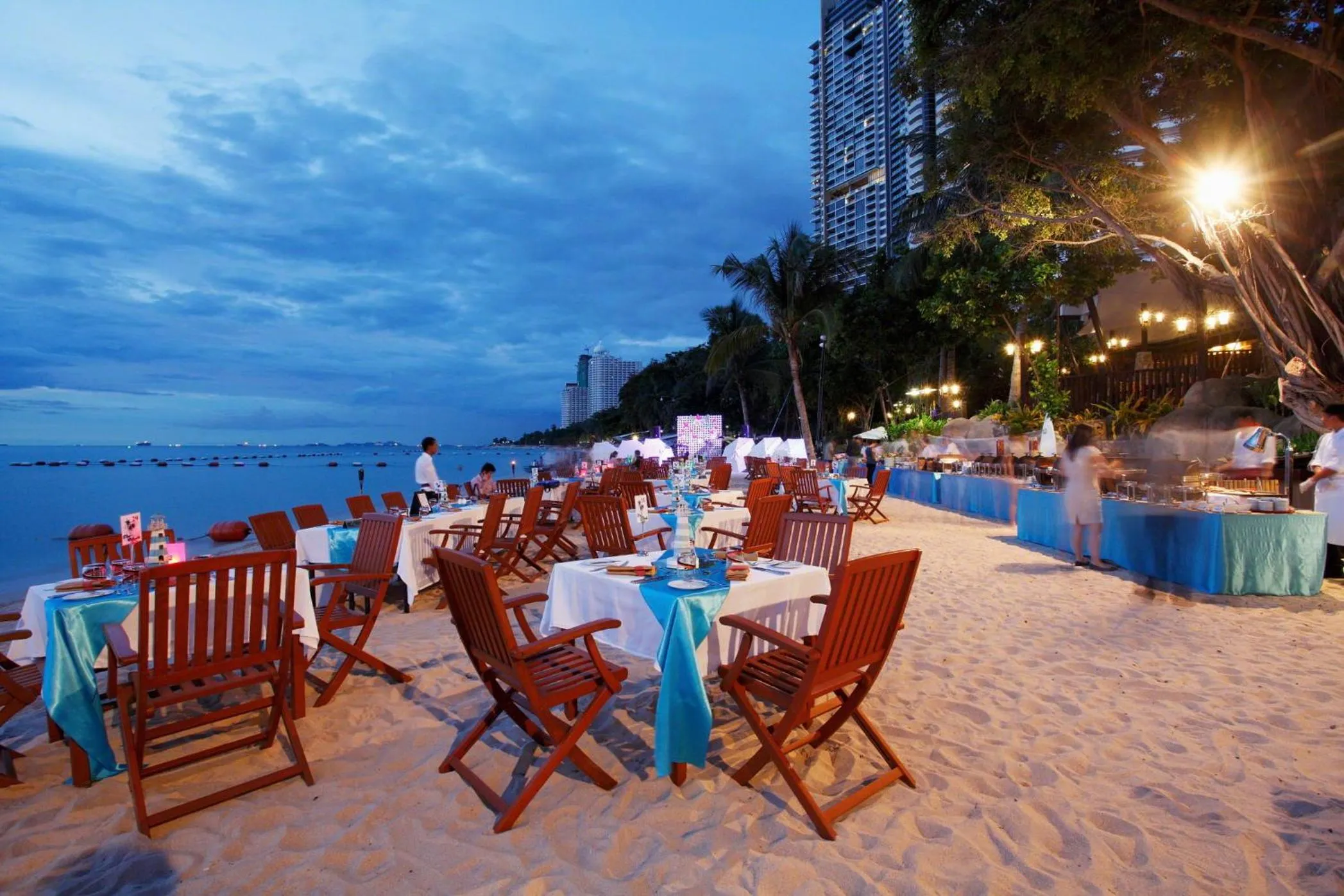 Restaurant/places to eat in Centara Grand Mirage Beach Resort Pattaya