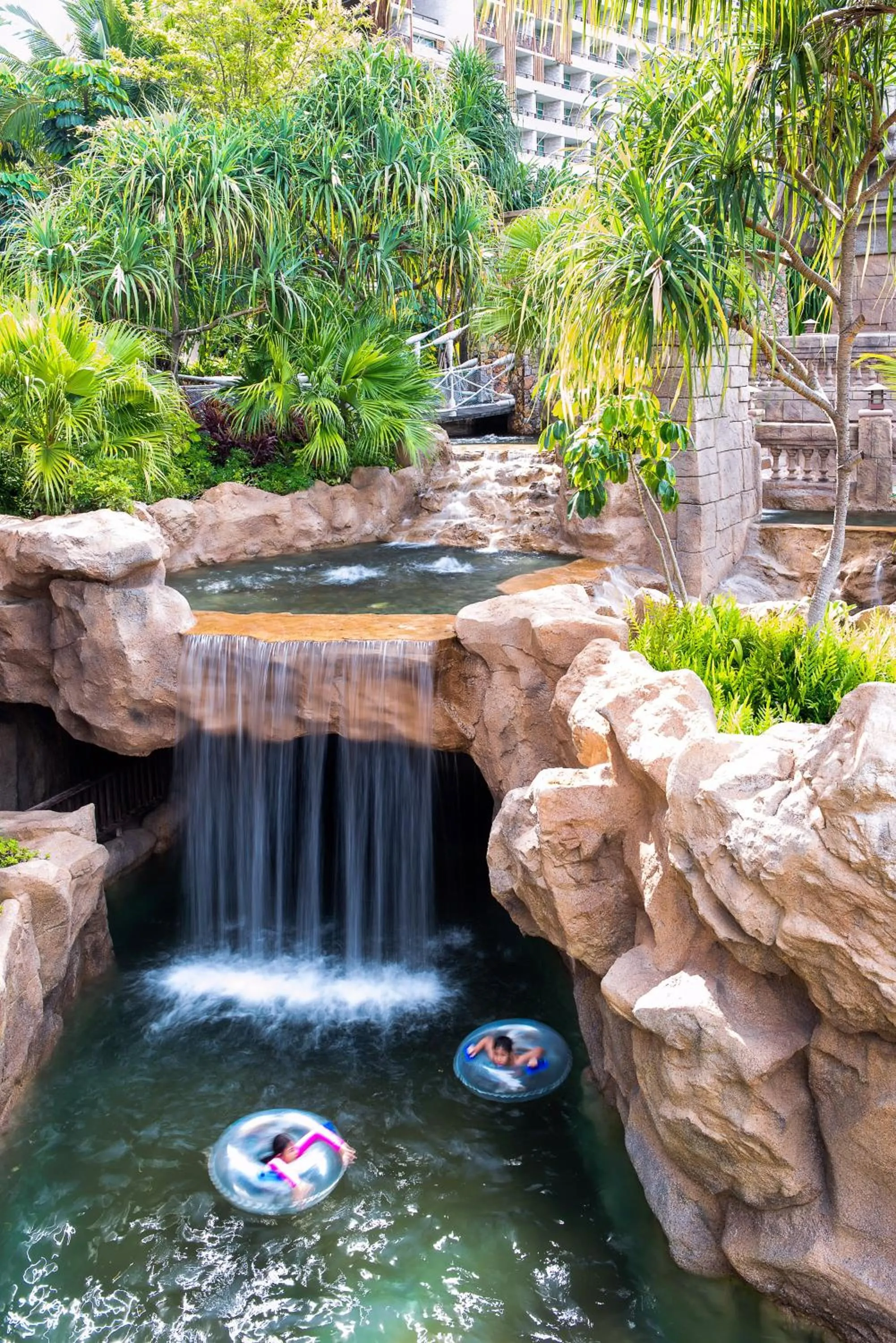 Swimming pool in Centara Grand Mirage Beach Resort Pattaya