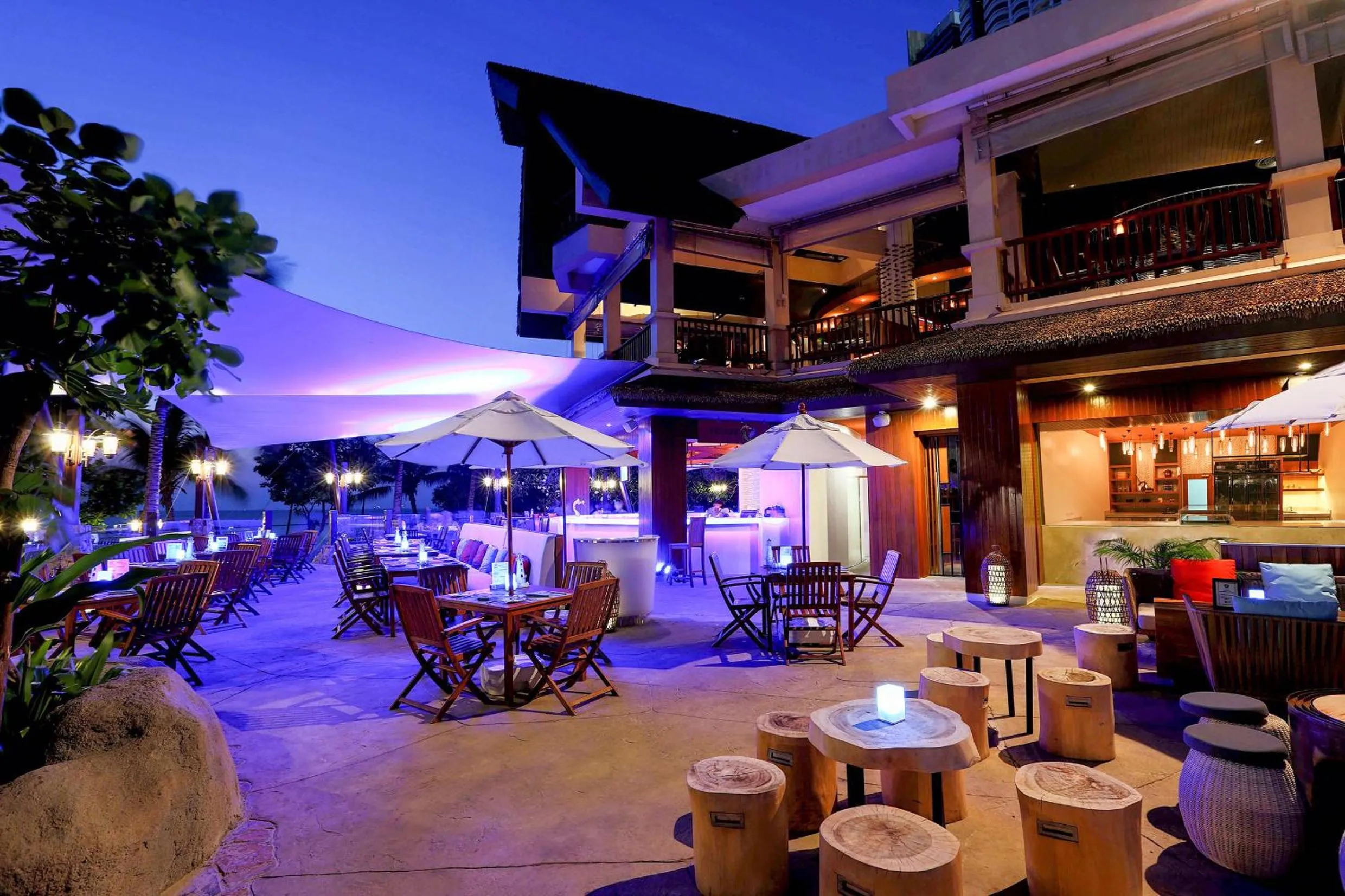 Restaurant/places to eat in Centara Grand Mirage Beach Resort Pattaya