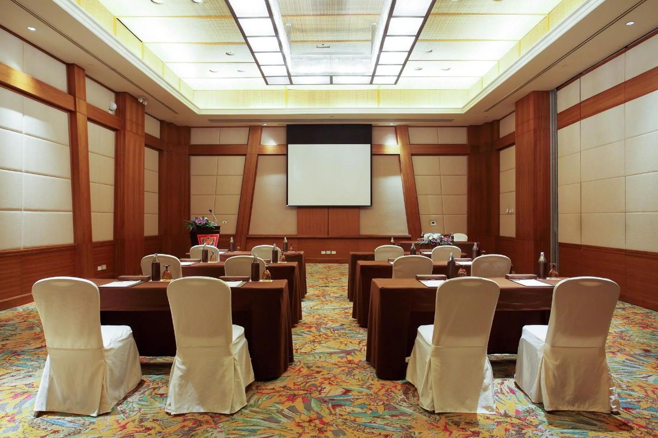 Meeting/conference room in Centara Grand Mirage Beach Resort Pattaya