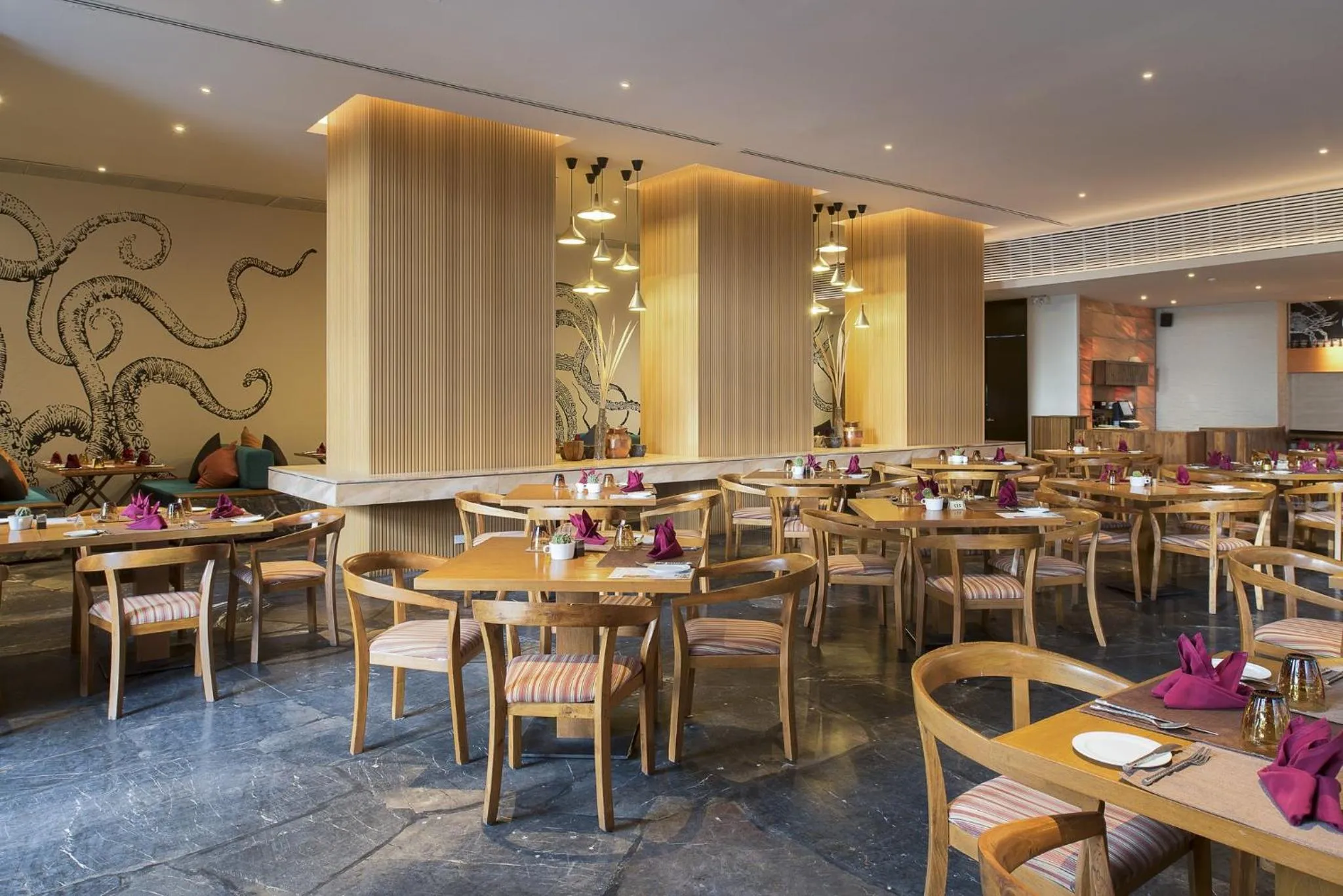 Restaurant/places to eat in Centara Grand Mirage Beach Resort Pattaya