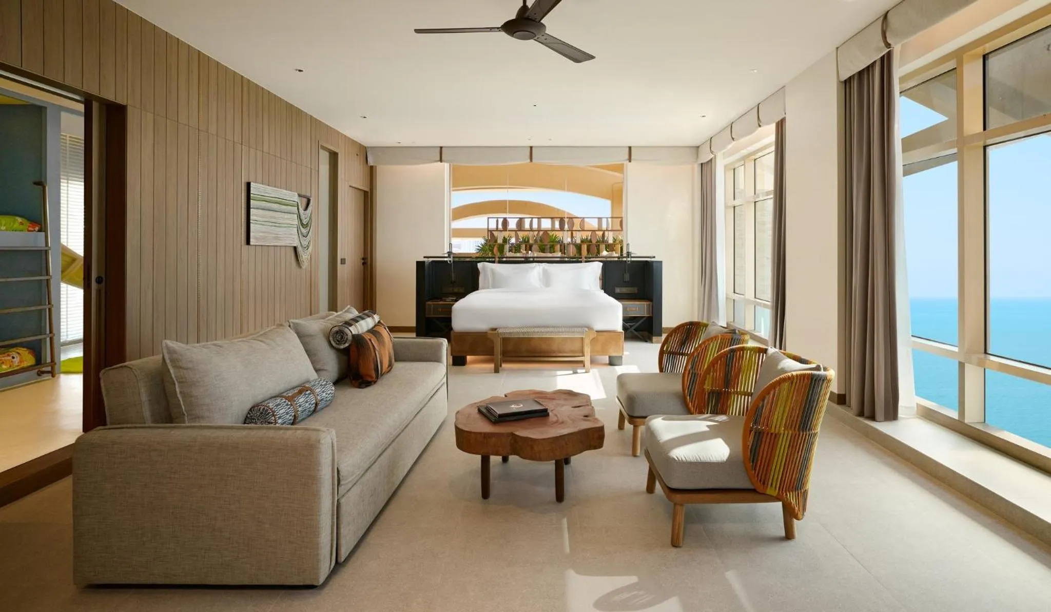 Photo of the whole room, Bed in Centara Grand Mirage Beach Resort Pattaya